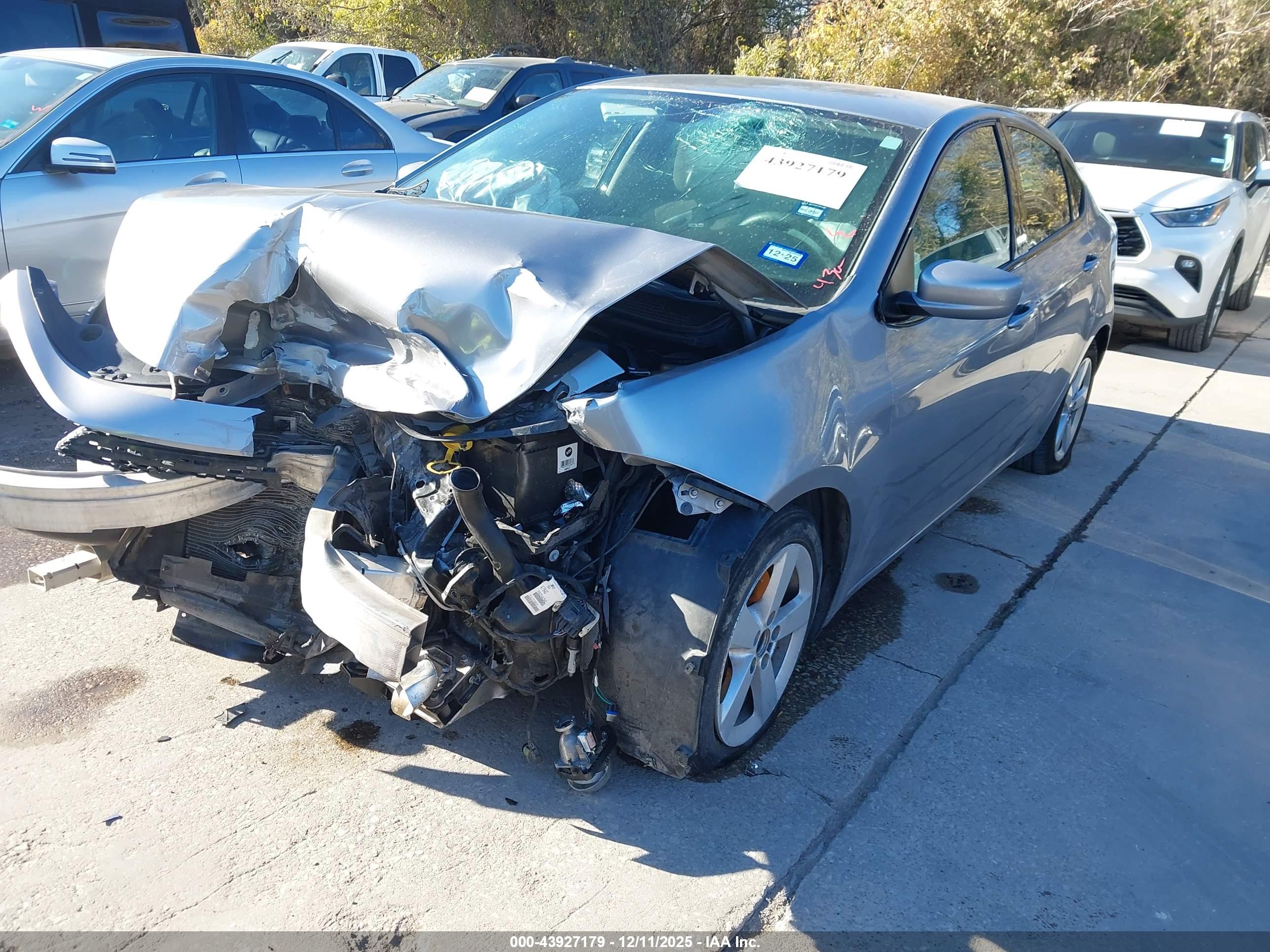 DODGE DART image 2