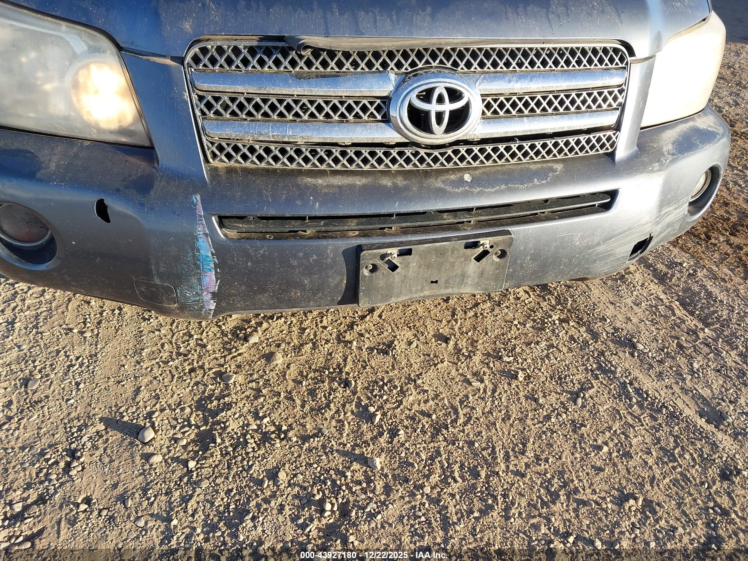 TOYOTA HIGHLANDER image 6
