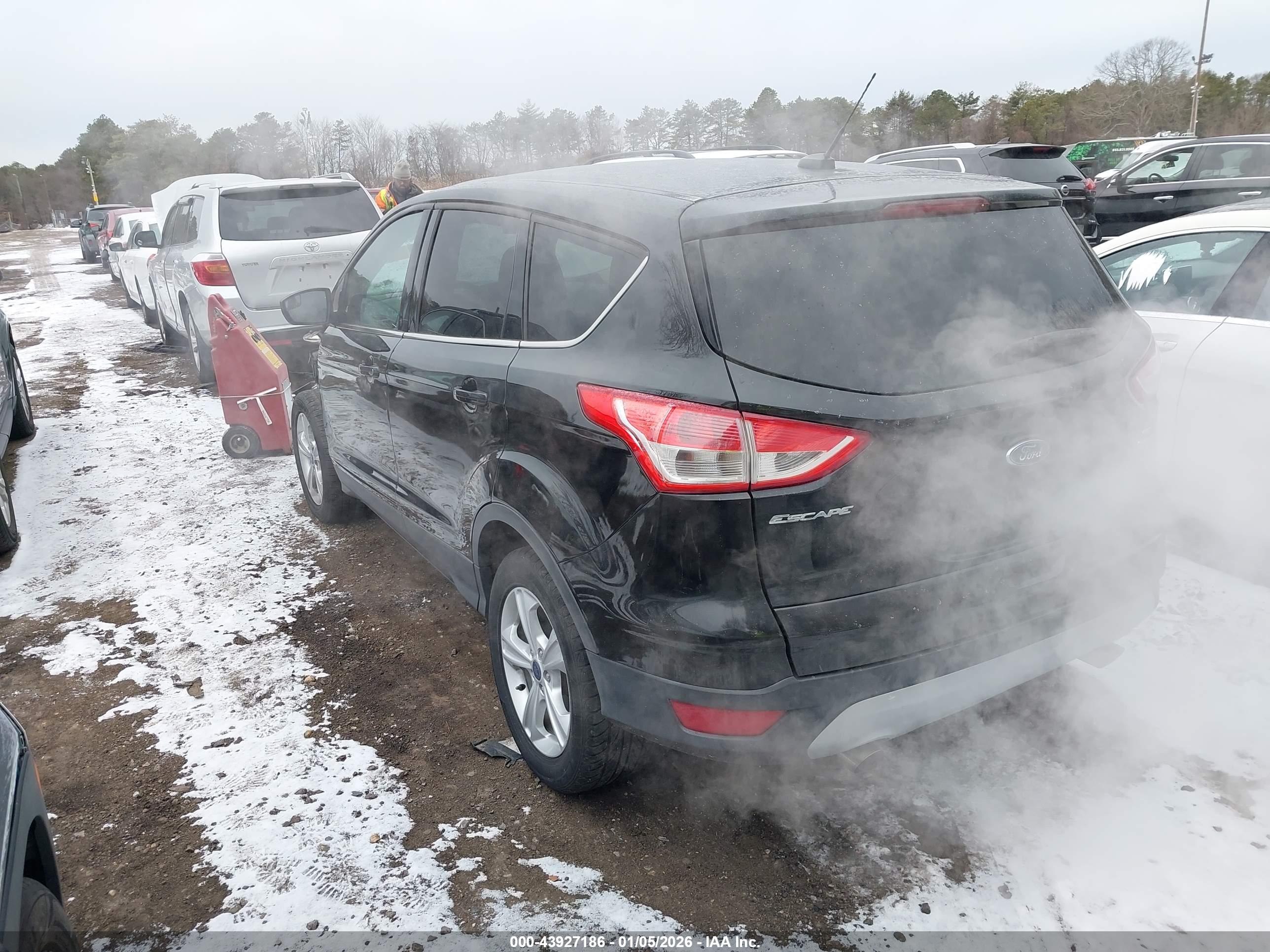 FORD ESCAPE image 3