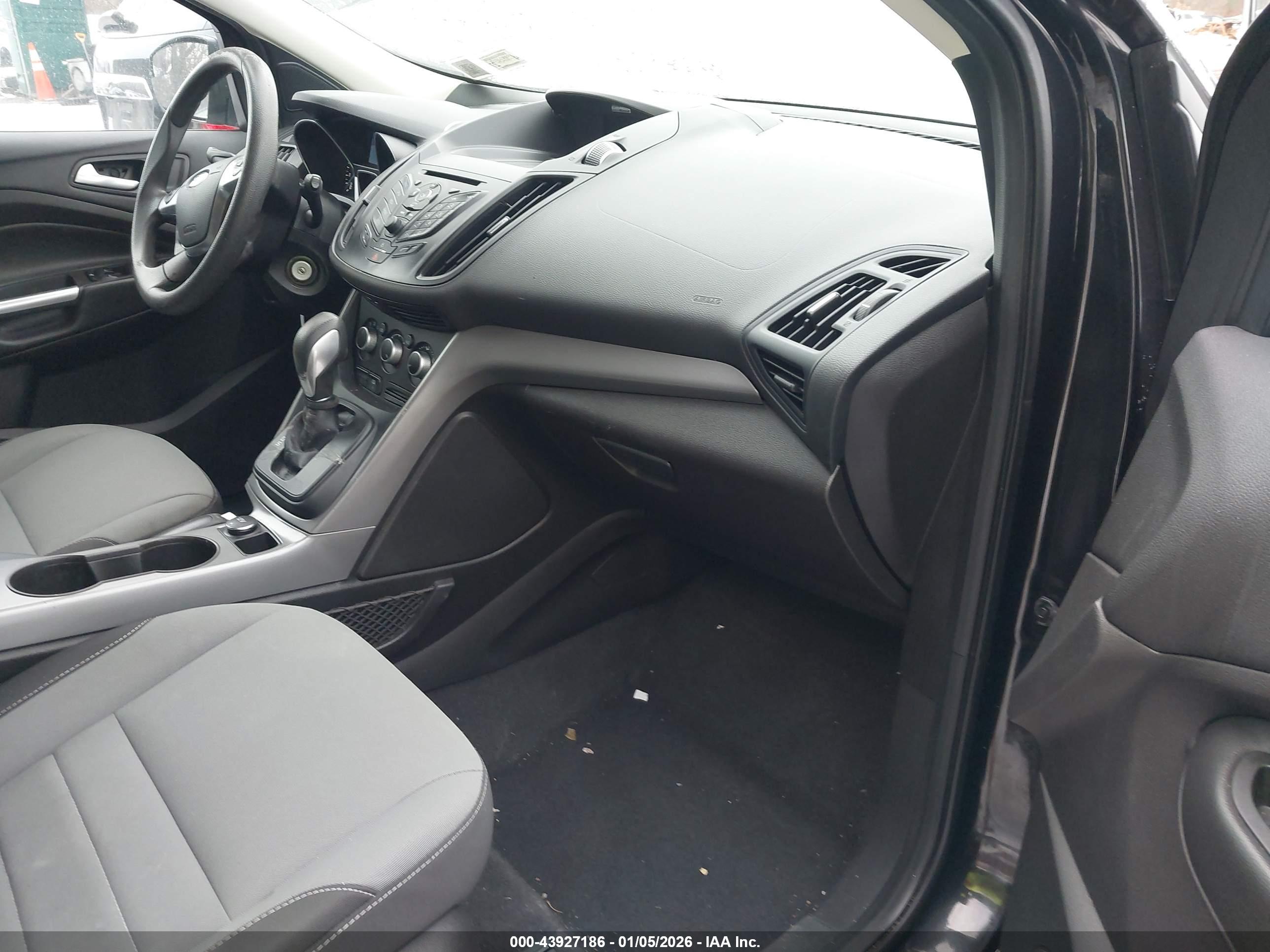 FORD ESCAPE image 5