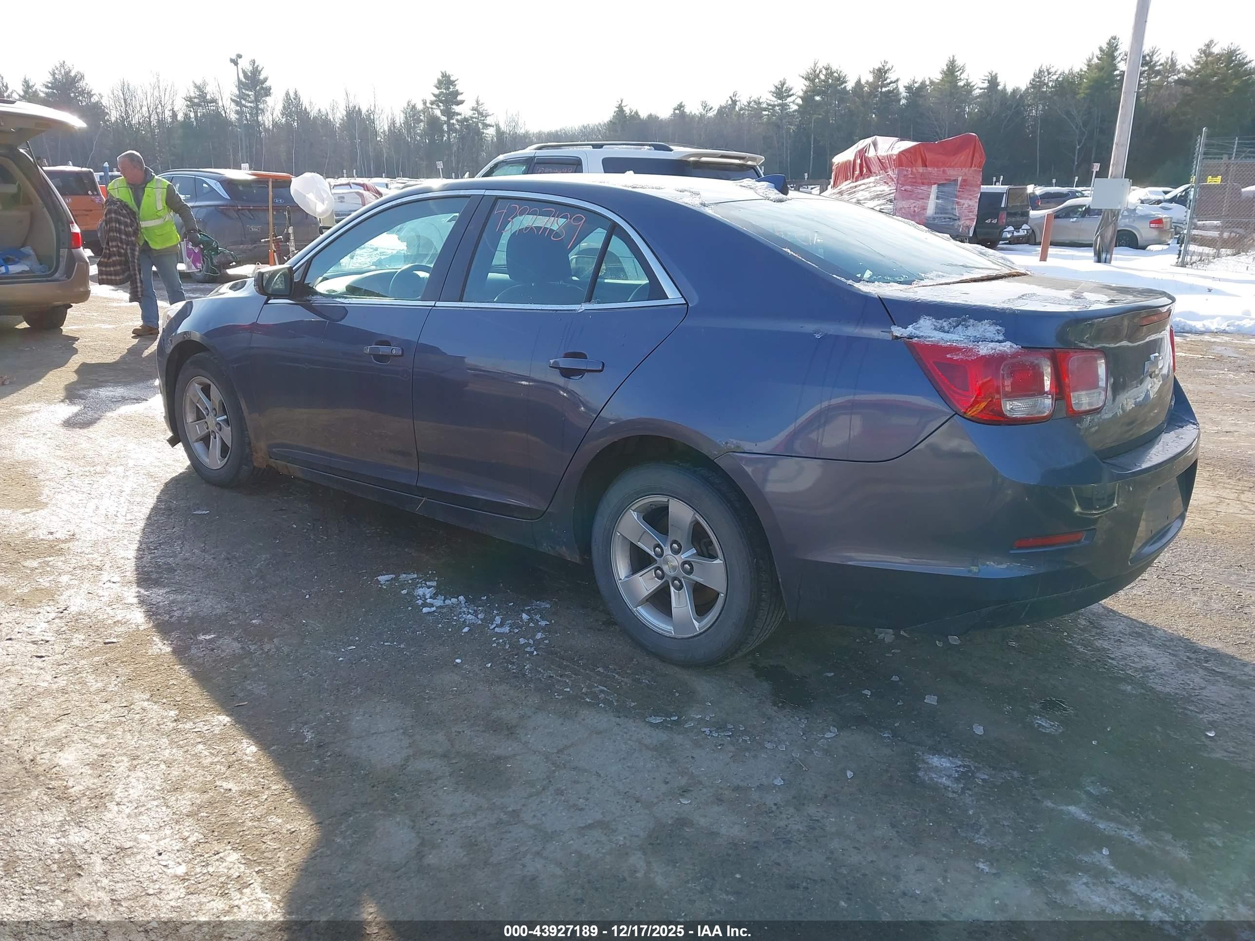 CHEVROLET MALIBU image 3