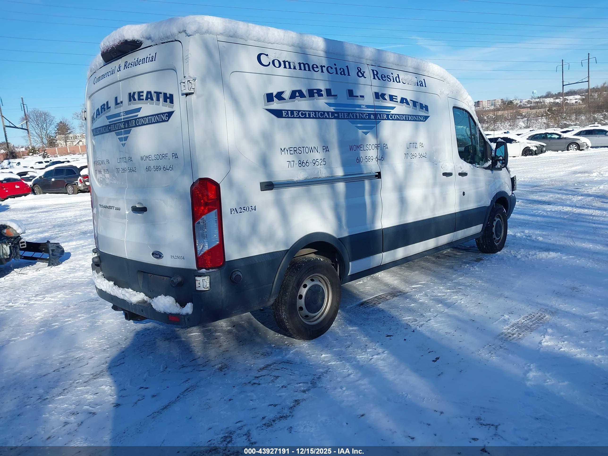 FORD TRANSIT-250 image 4