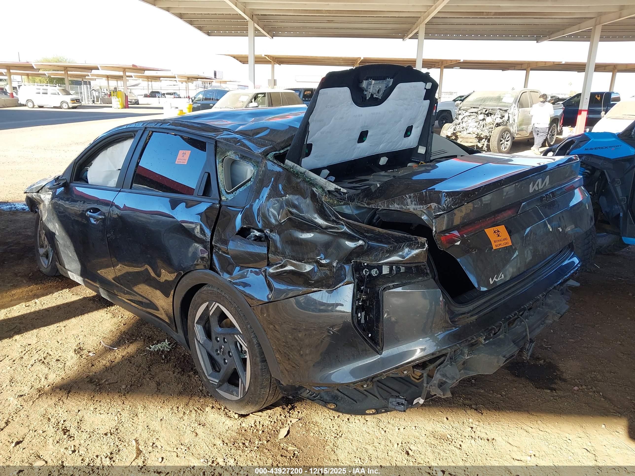 KIA K4 image 3