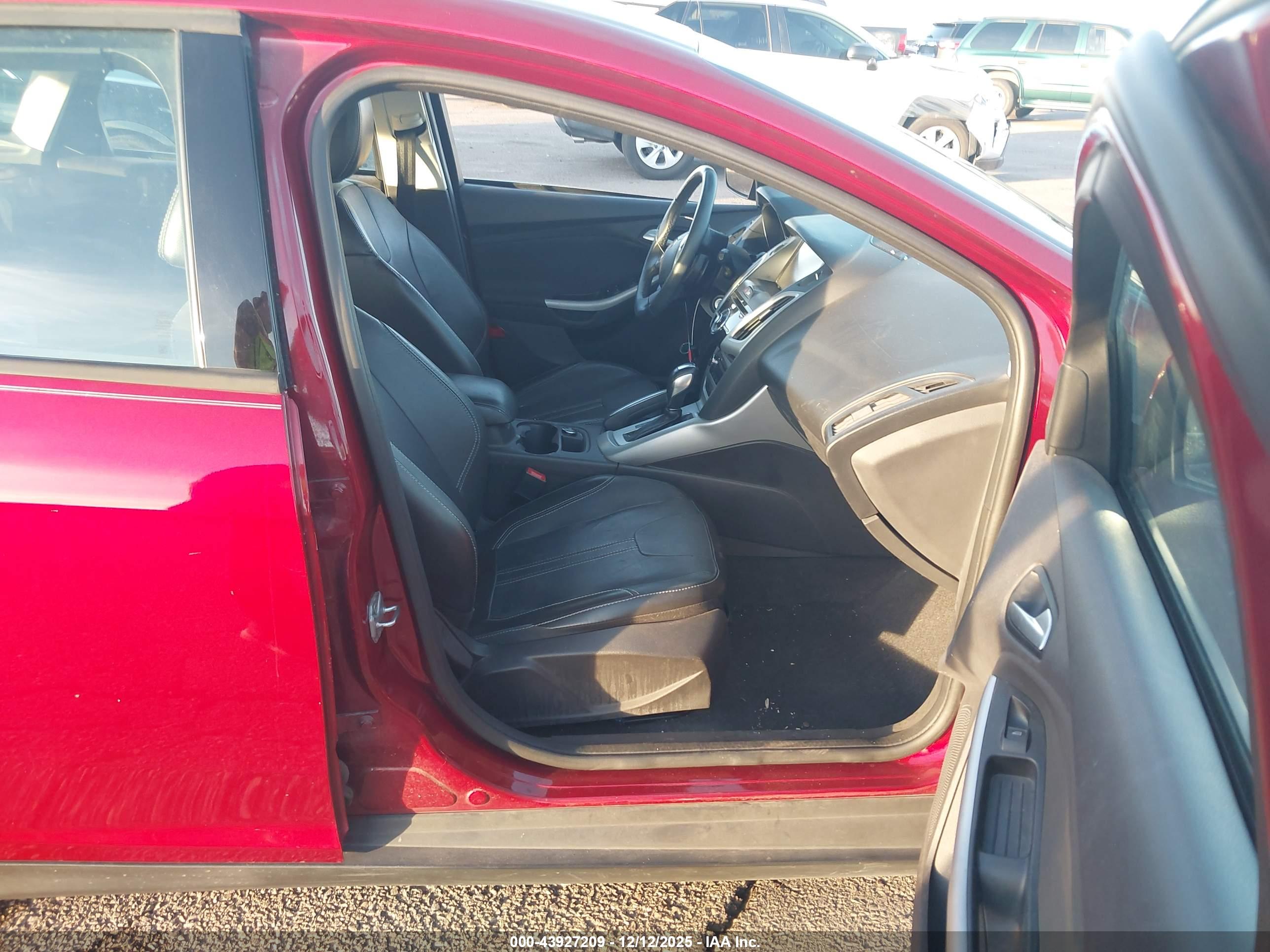 FORD FOCUS image 5