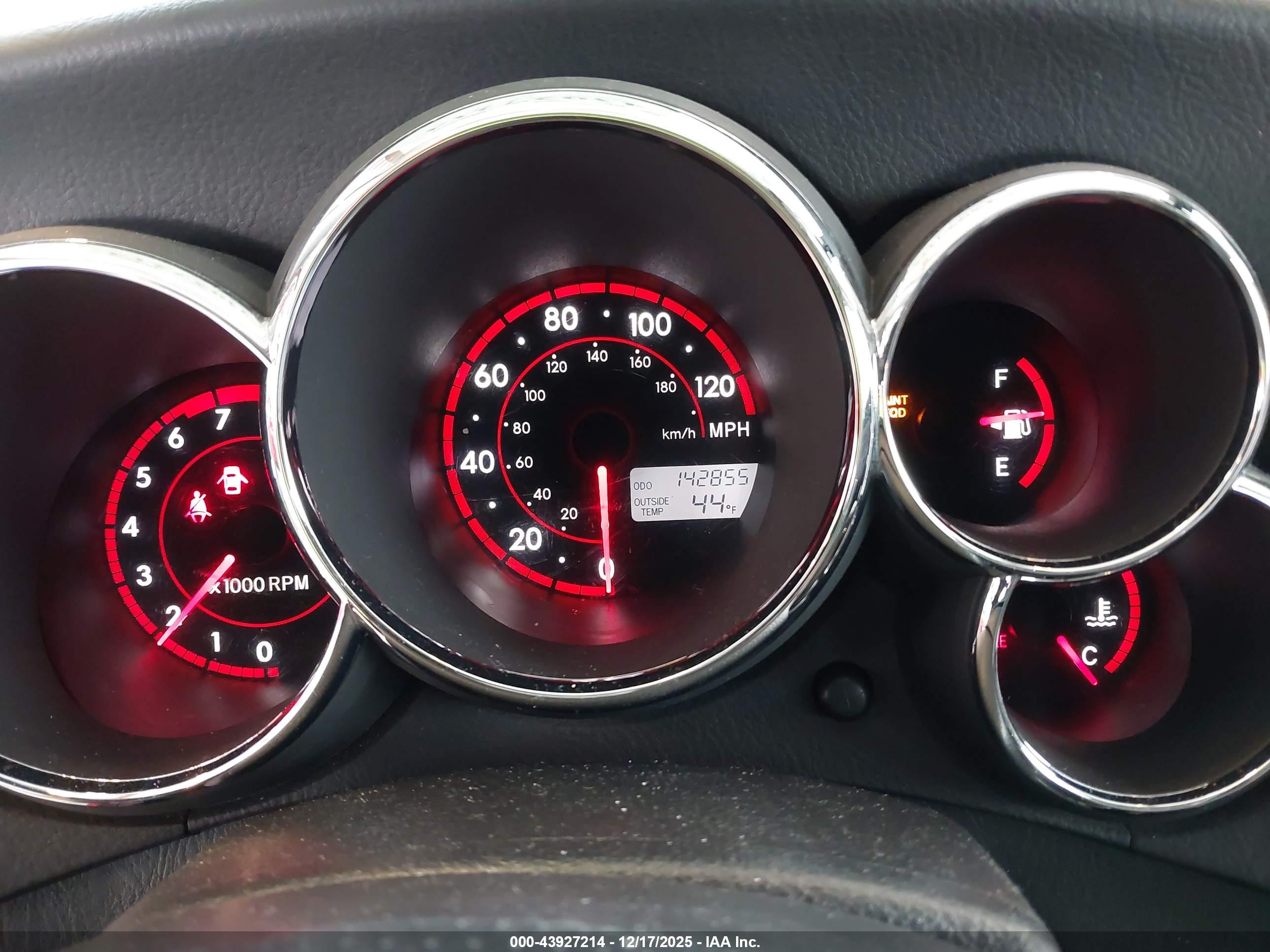 TOYOTA MATRIX image 7