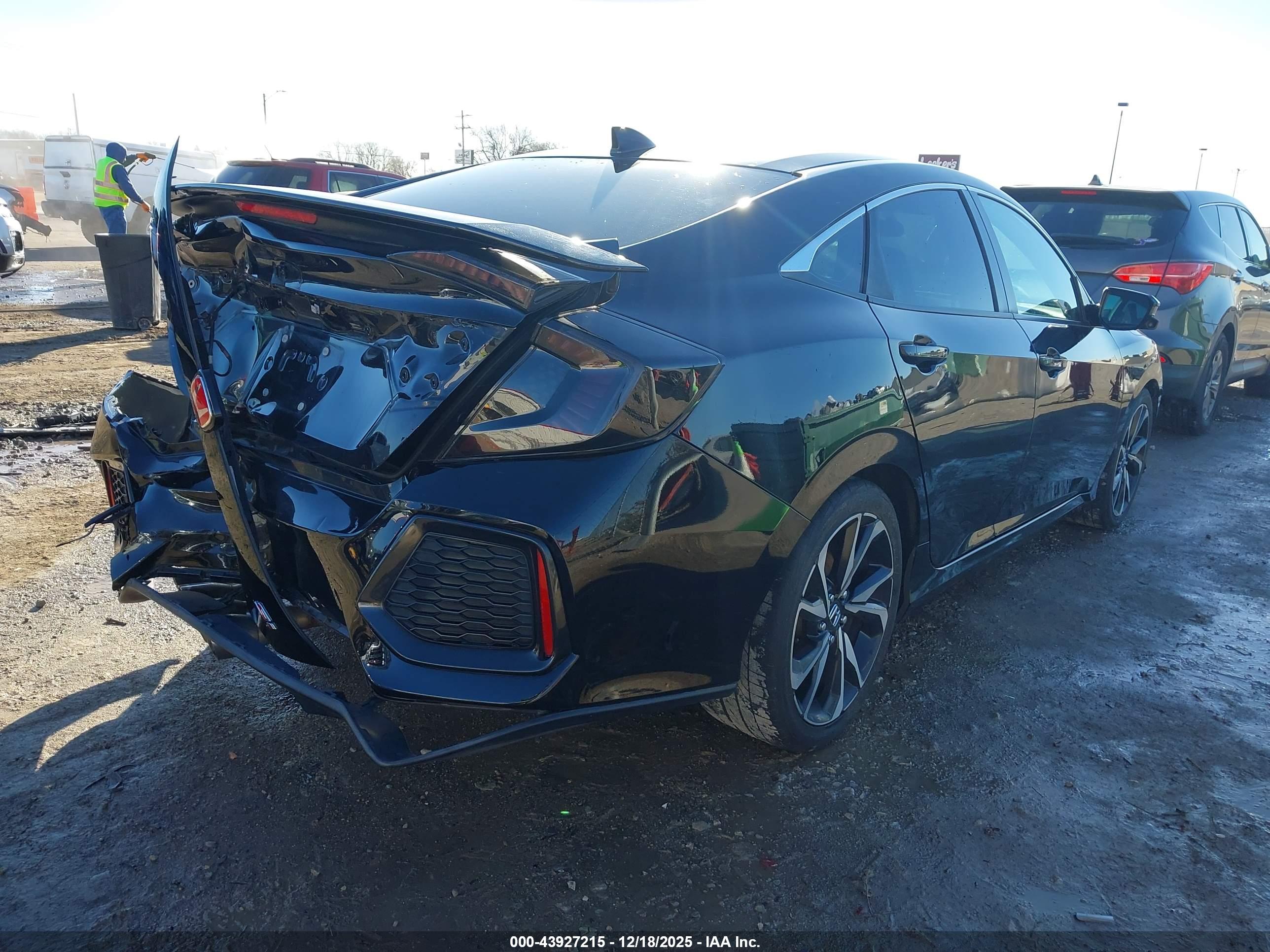 HONDA CIVIC image 4