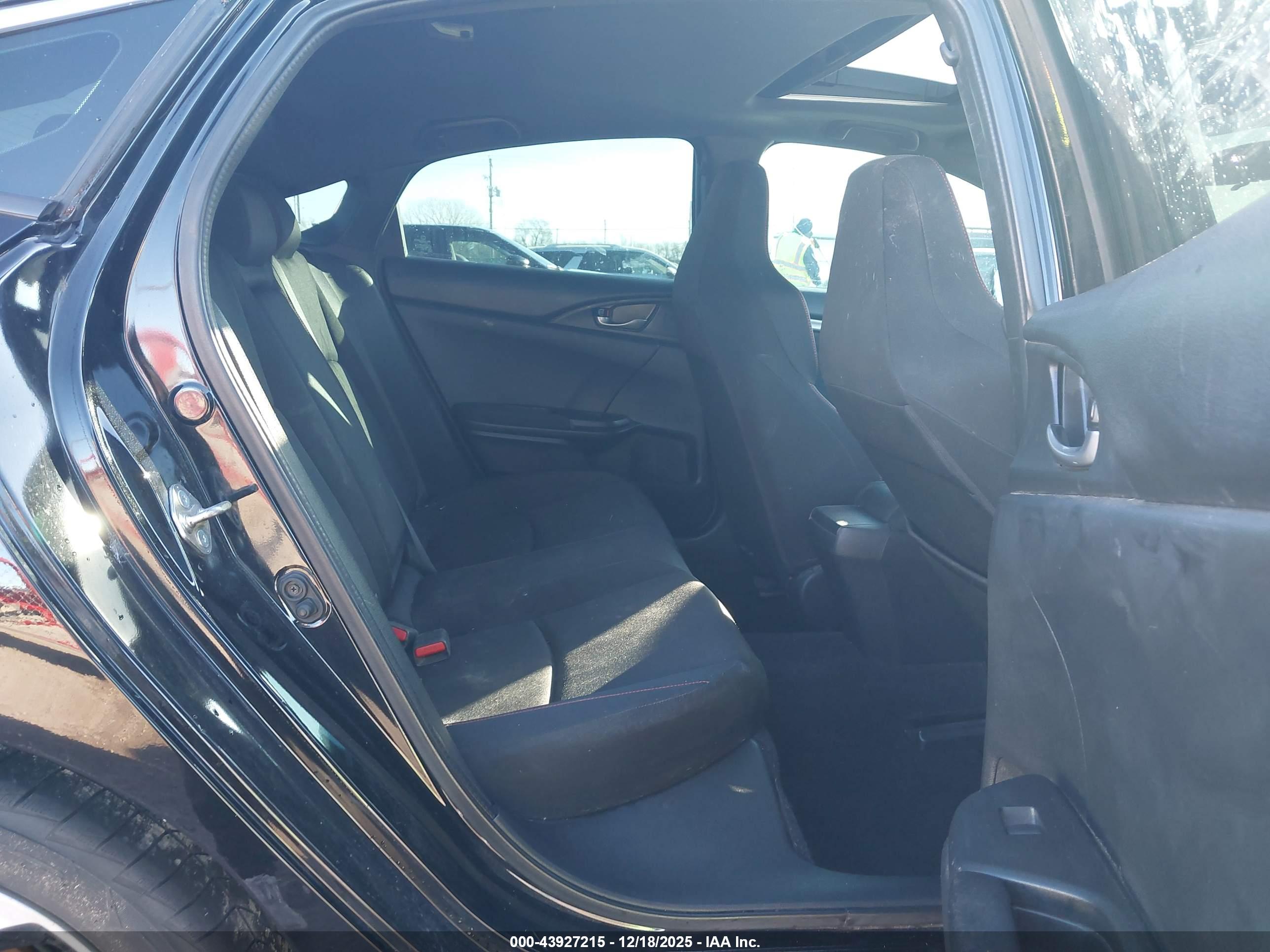 HONDA CIVIC image 8