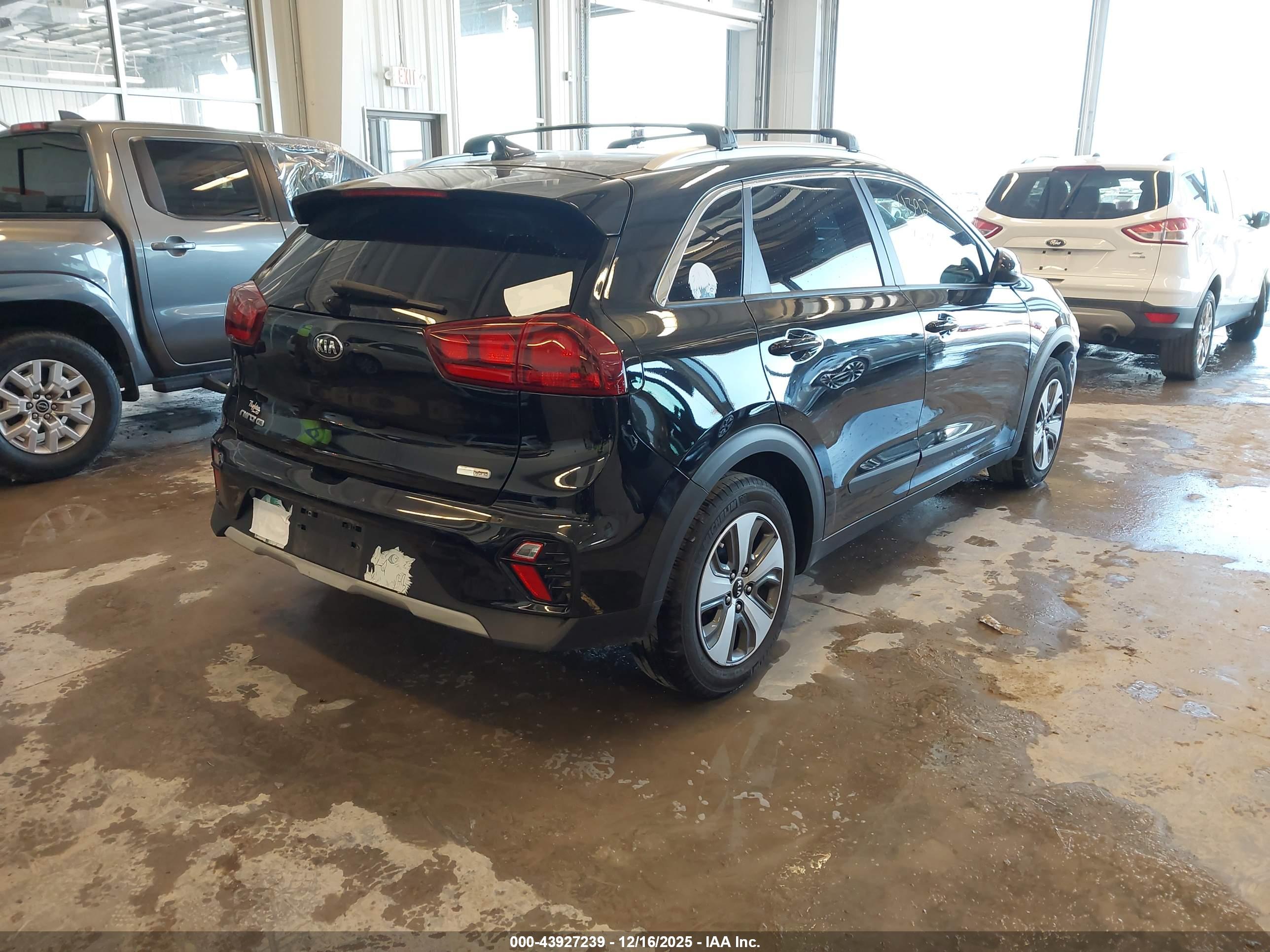 KIA NIRO image 4