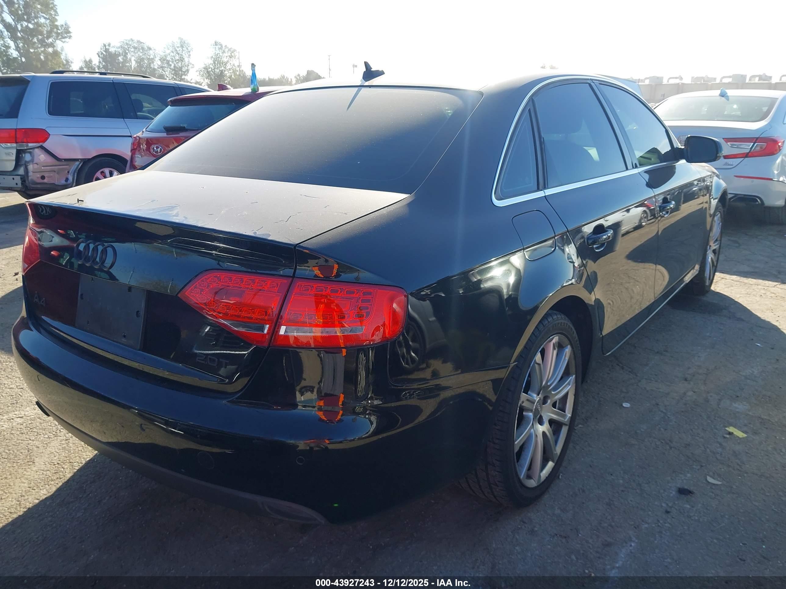 AUDI A4 image 4