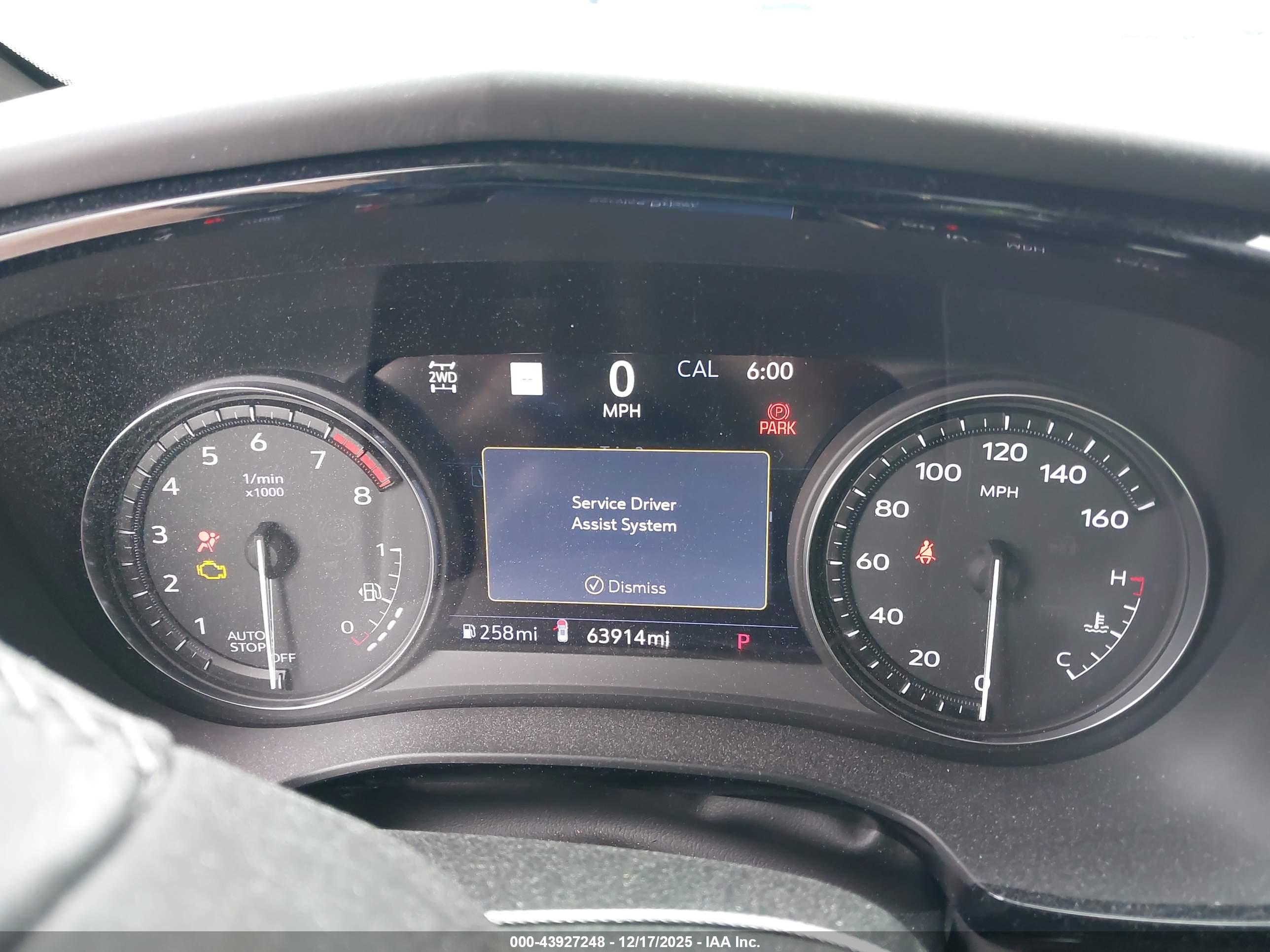 CADILLAC XT5 image 7