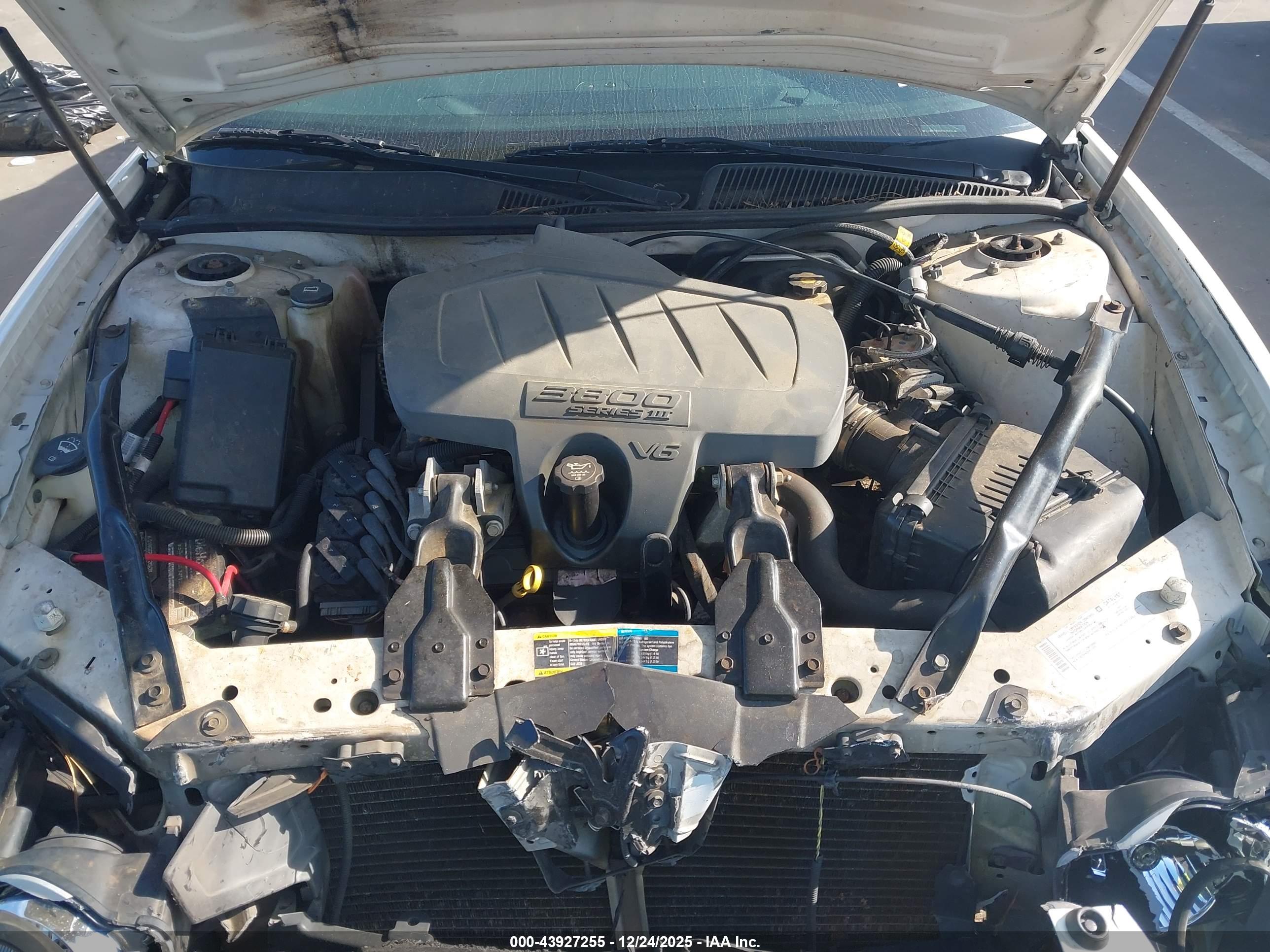 BUICK LACROSSE image 10