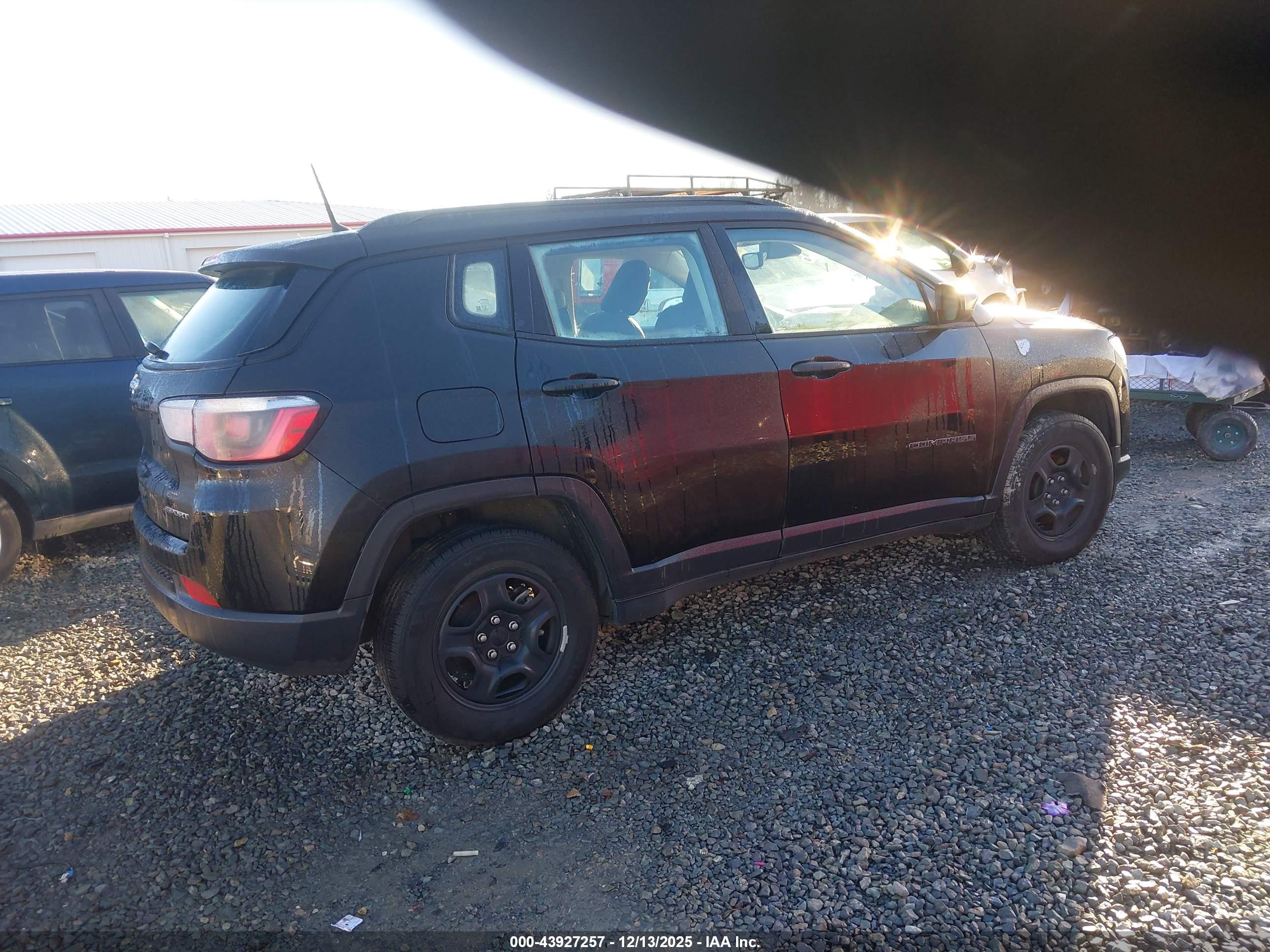 JEEP NEW image 4