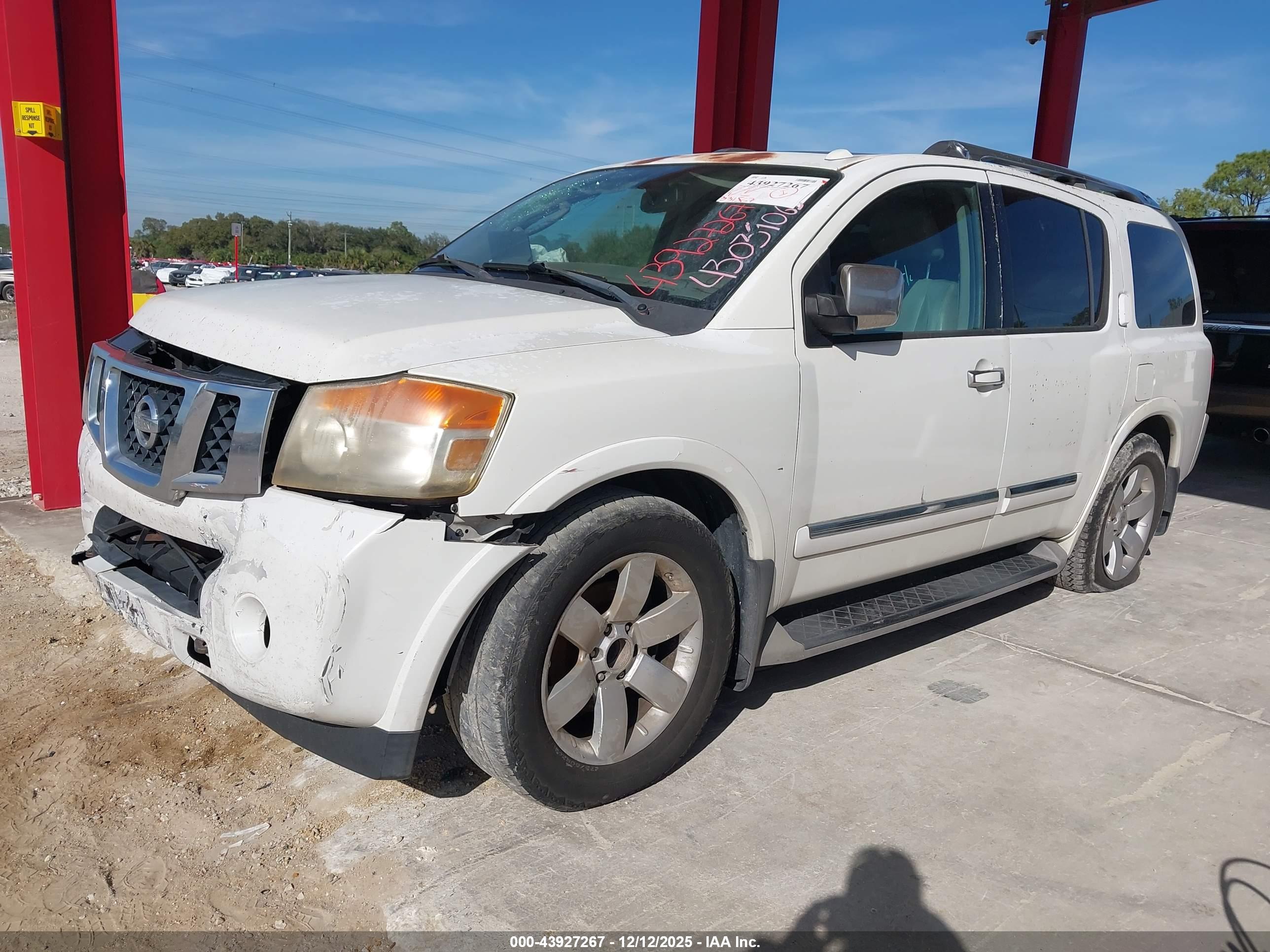 NISSAN ARMADA image 2
