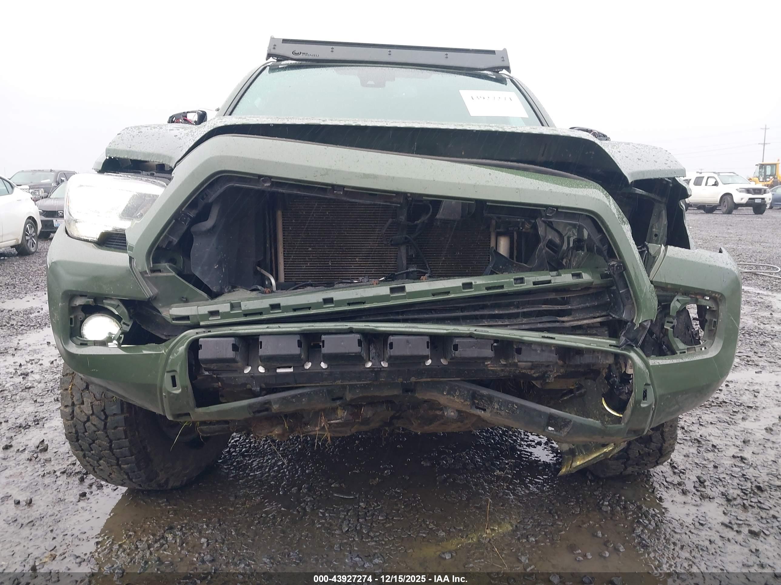 TOYOTA TACOMA image 6