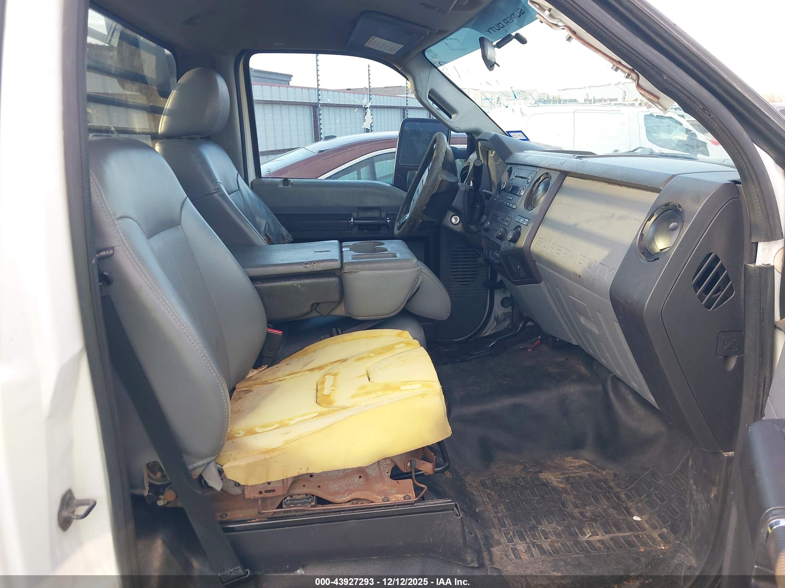 FORD F-350 image 5