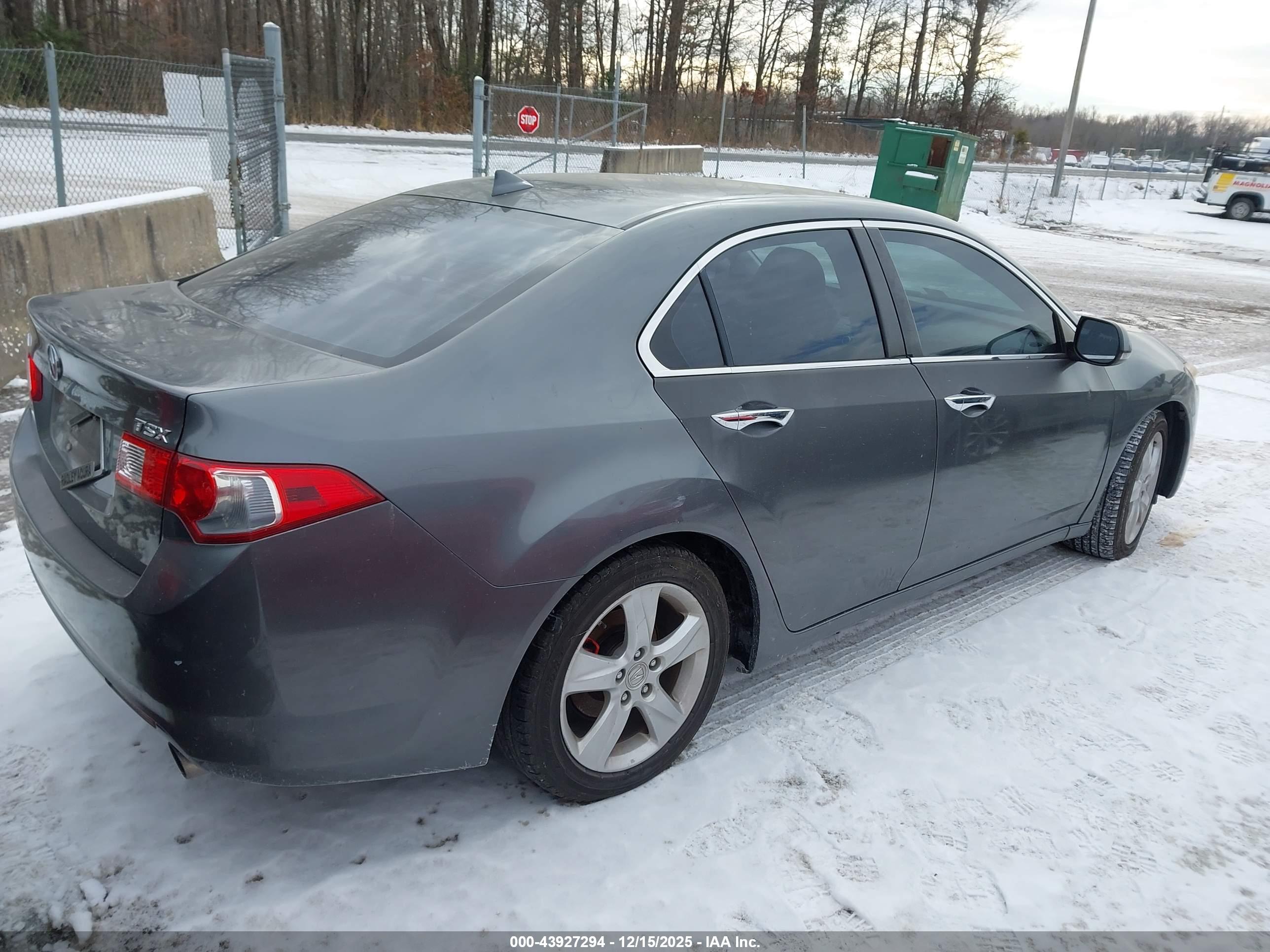 ACURA TSX image 4