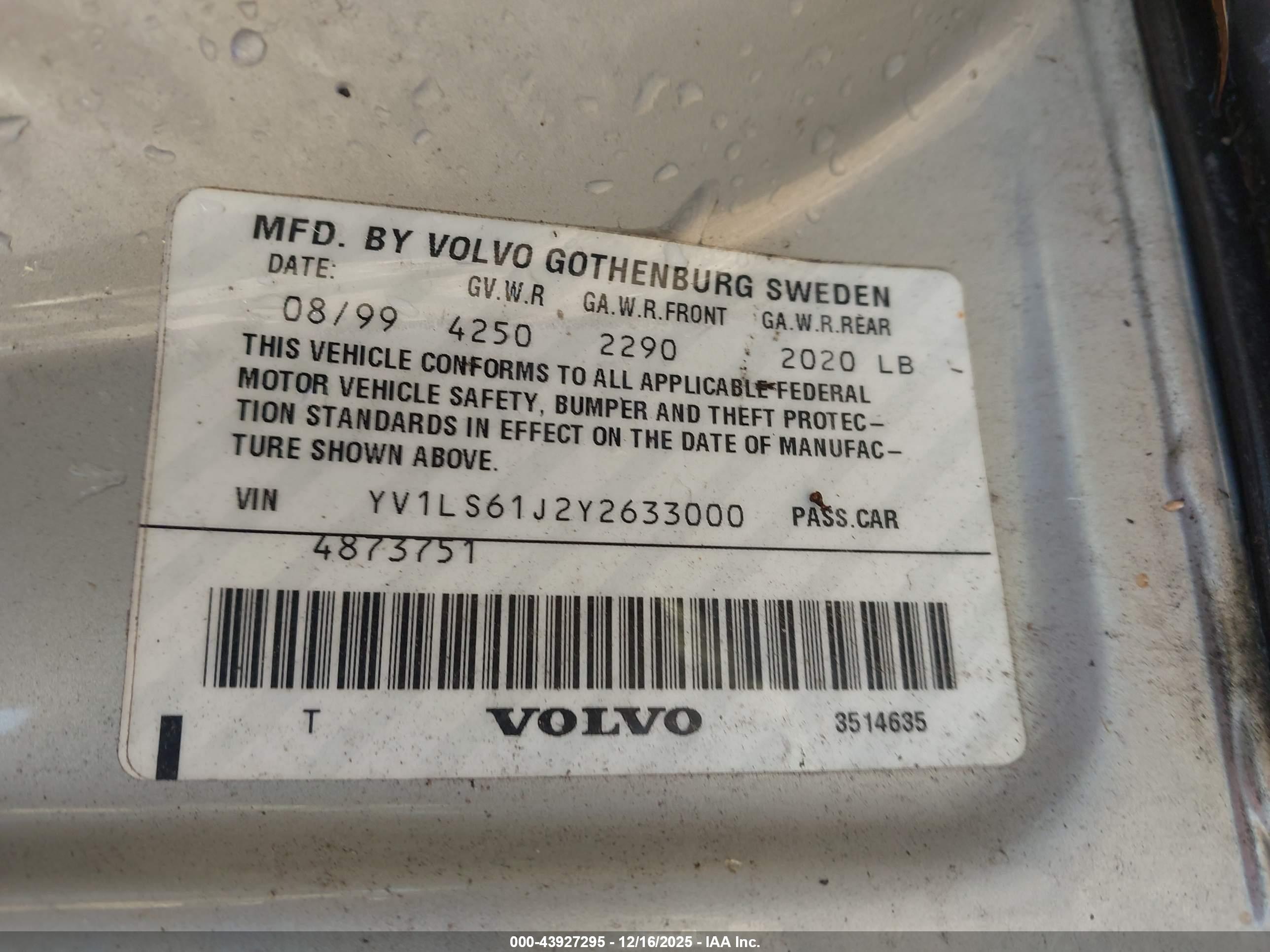 VOLVO S70 image 9