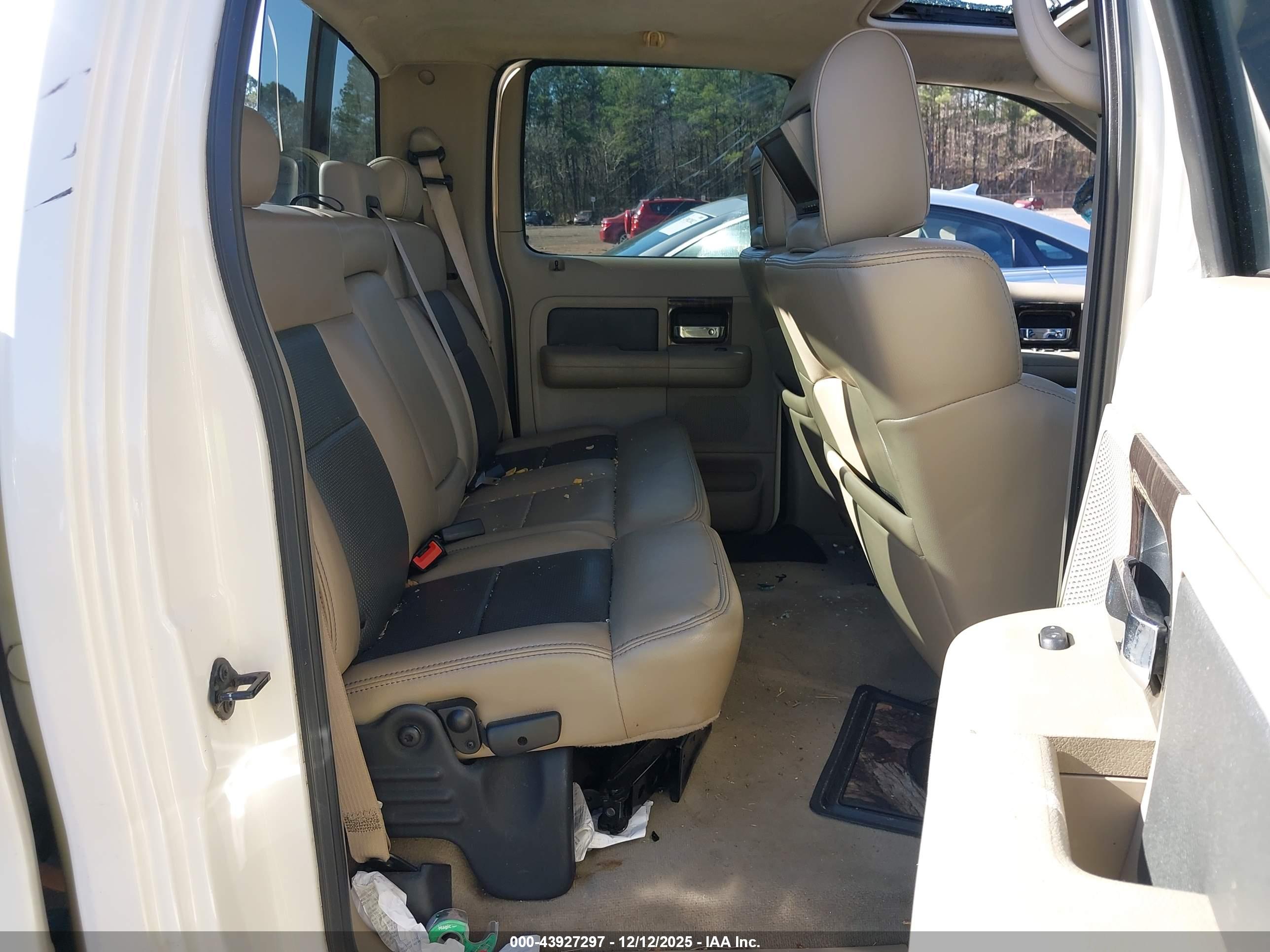 FORD F-150 image 8