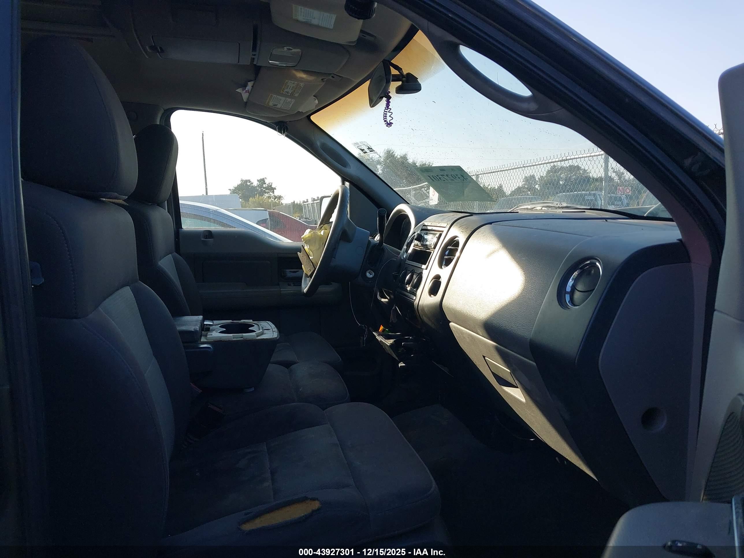 FORD F-150 image 5