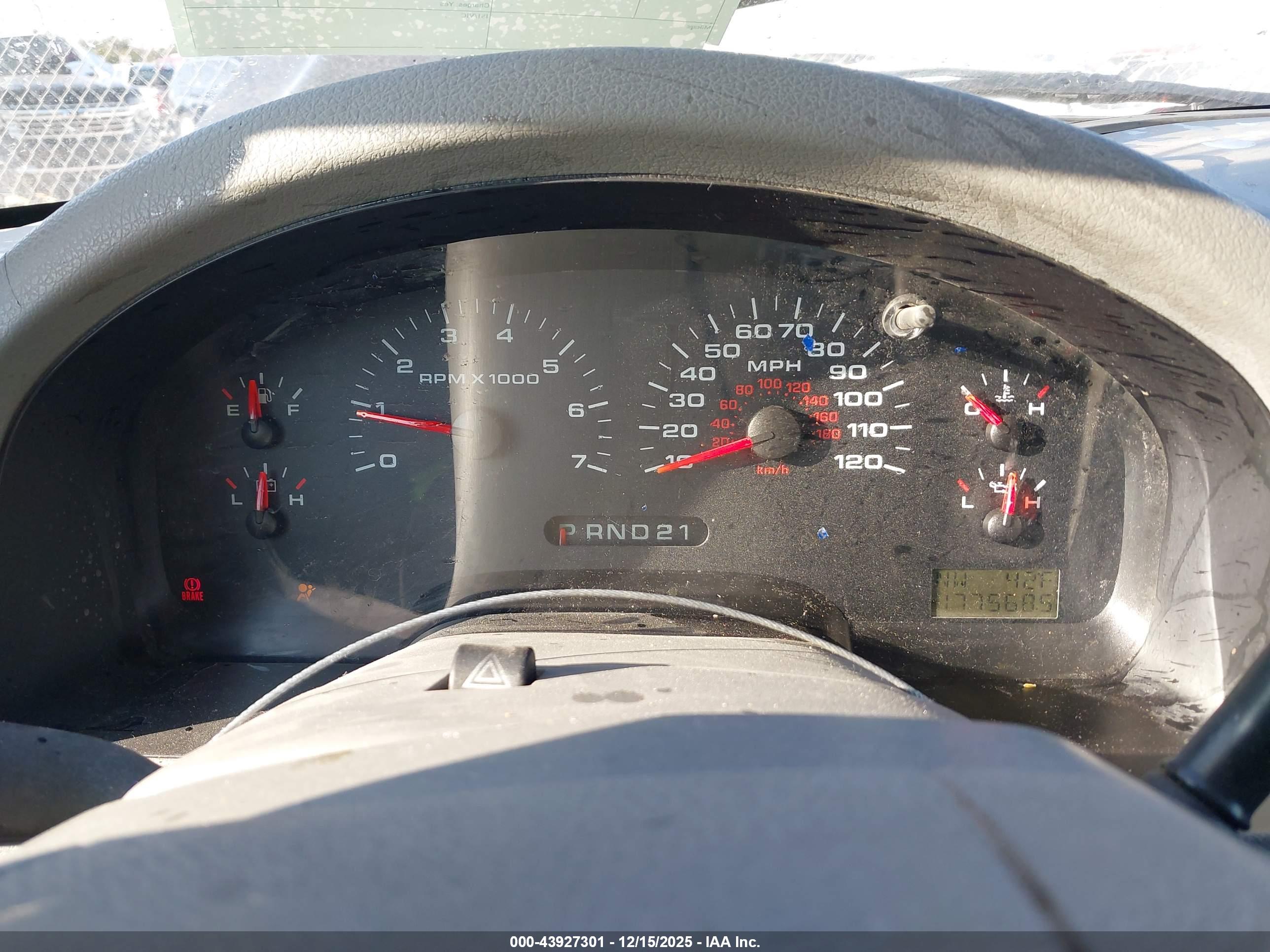 FORD F-150 image 7