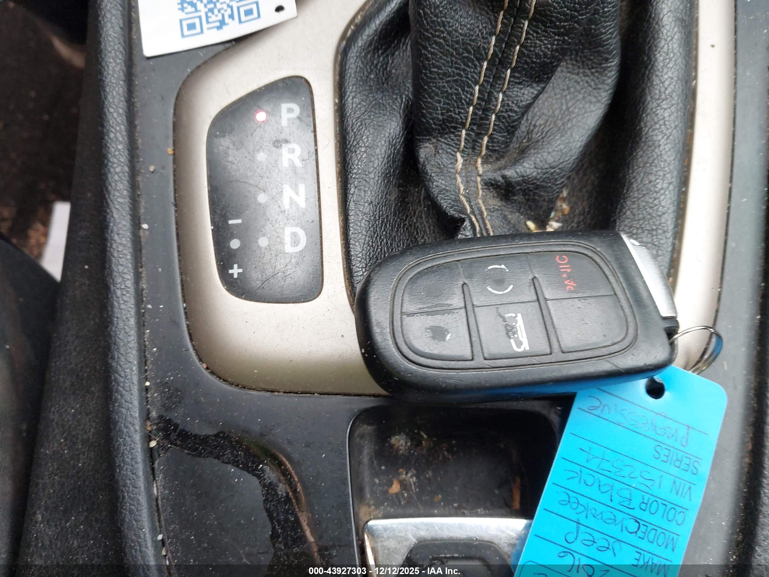 JEEP CHEROKEE image 11