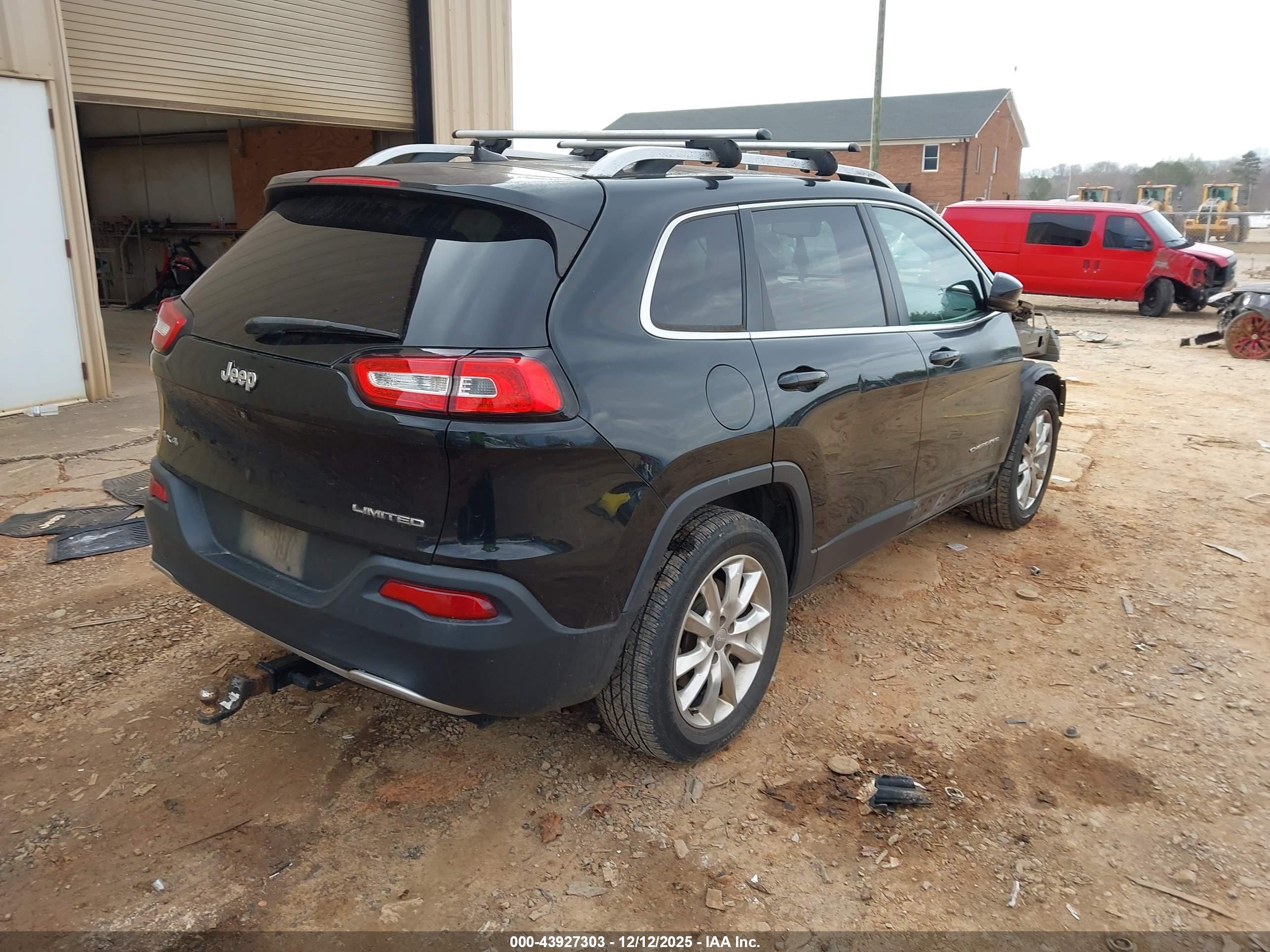 JEEP CHEROKEE image 4