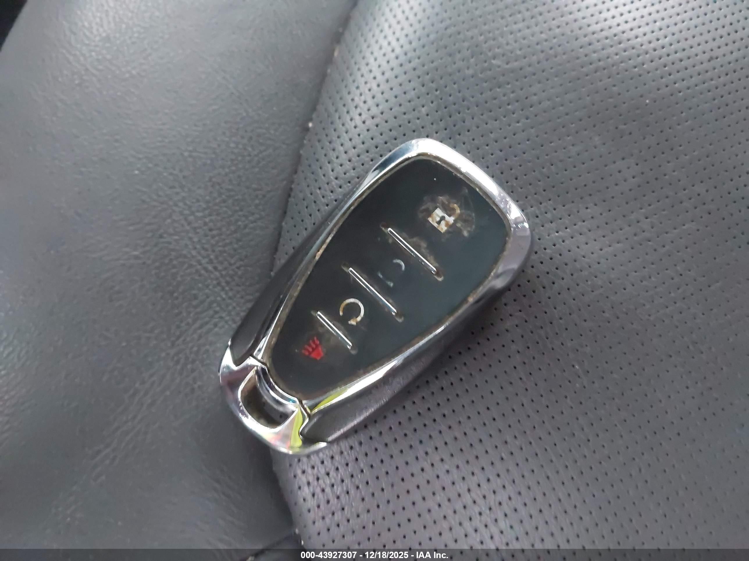 CHEVROLET BOLT image 11