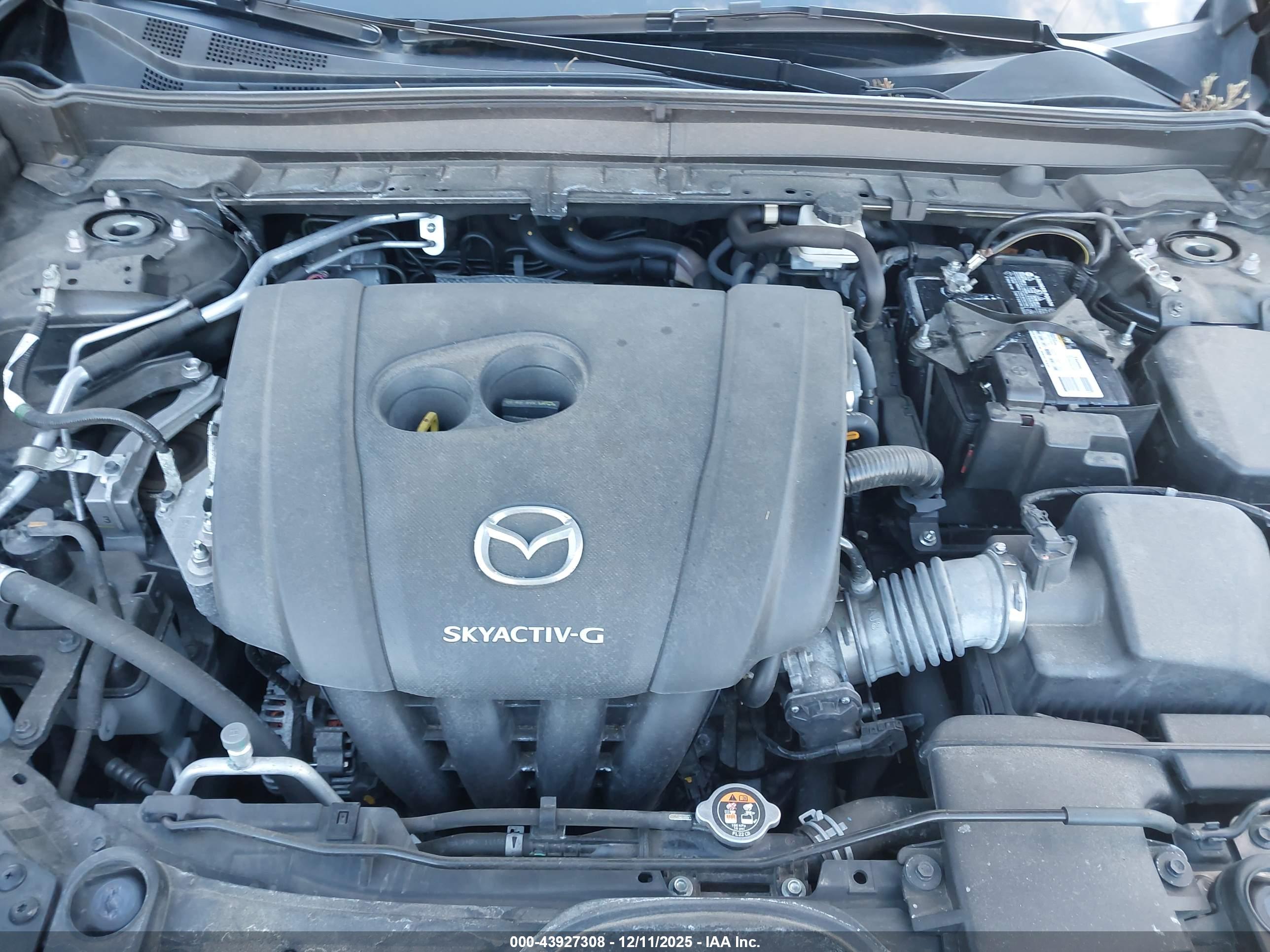 MAZDA CX-30 image 10