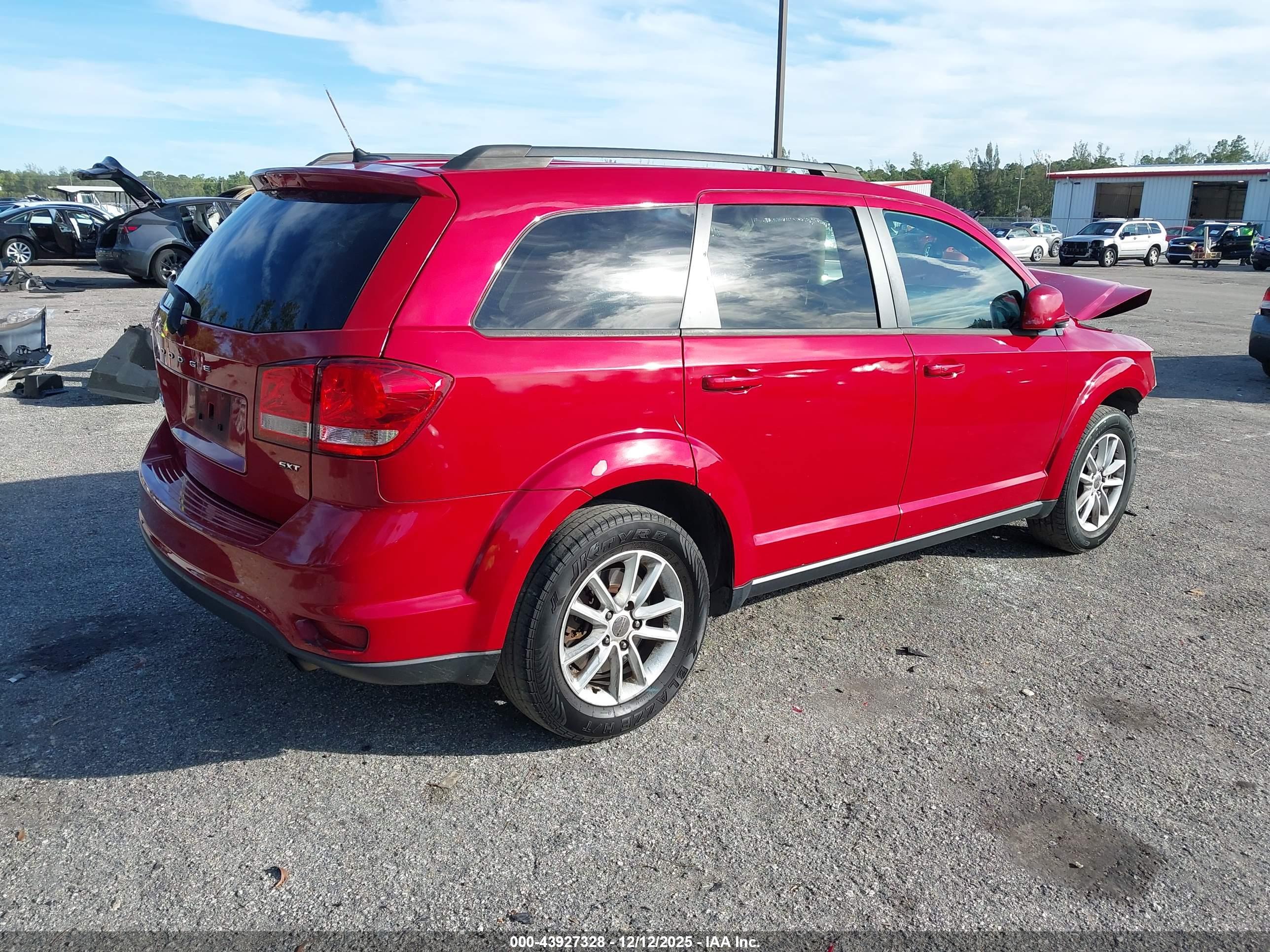 DODGE JOURNEY image 4