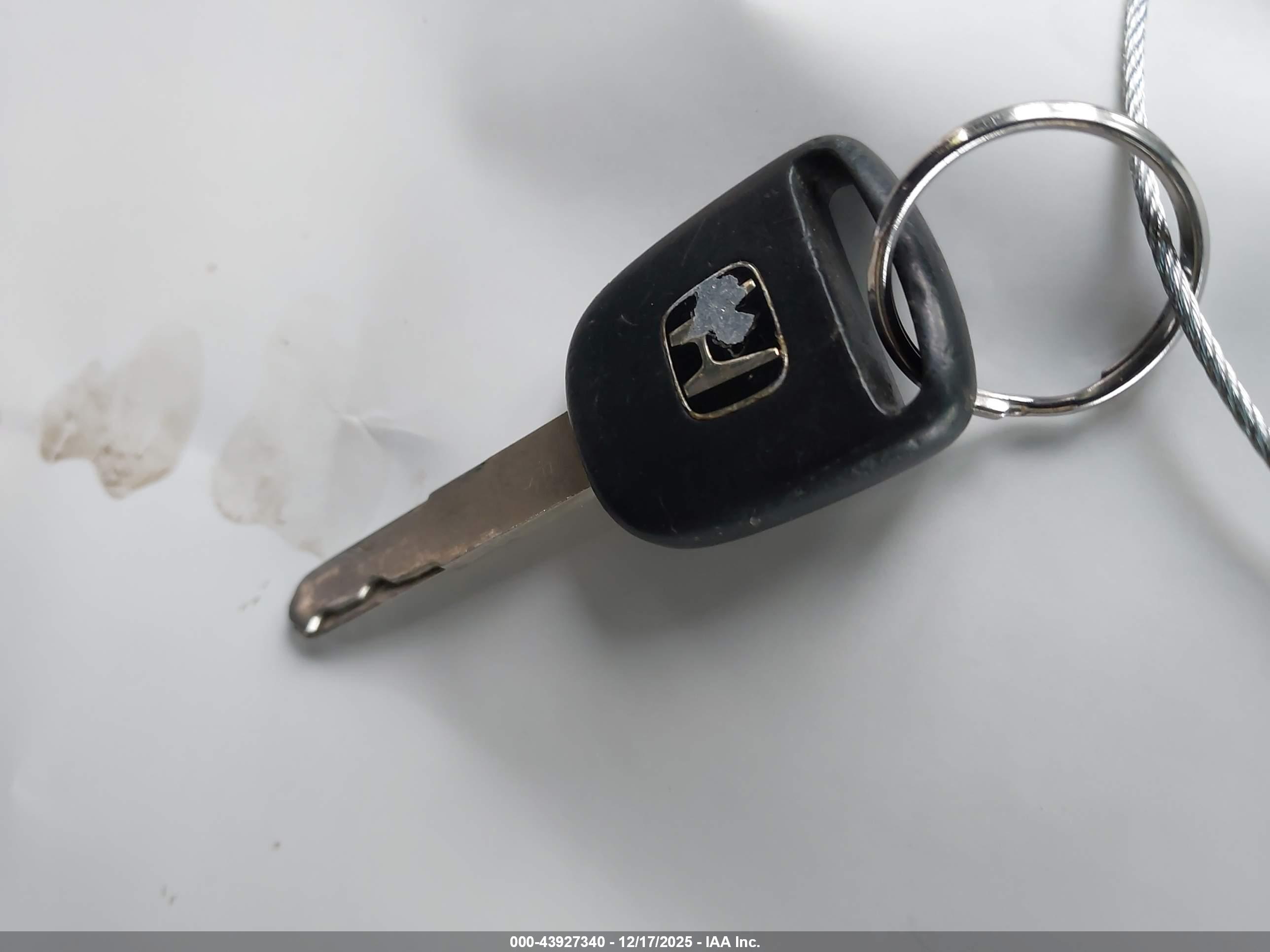 HONDA CR-V image 11