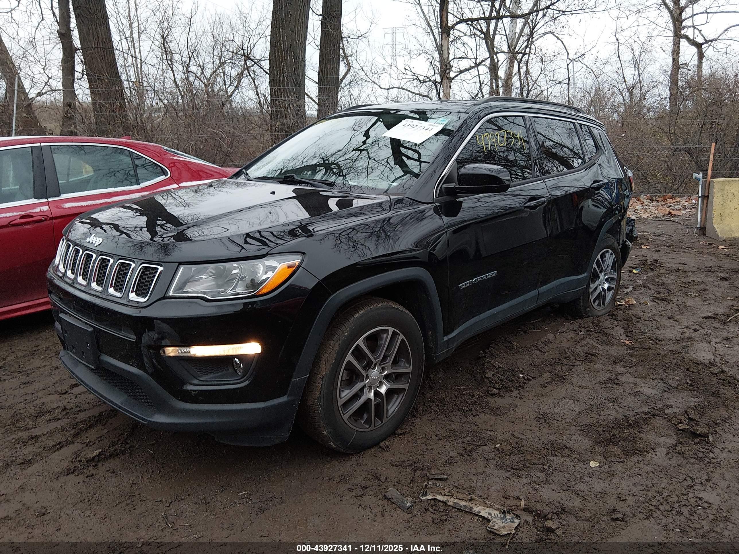 JEEP COMPASS image 2