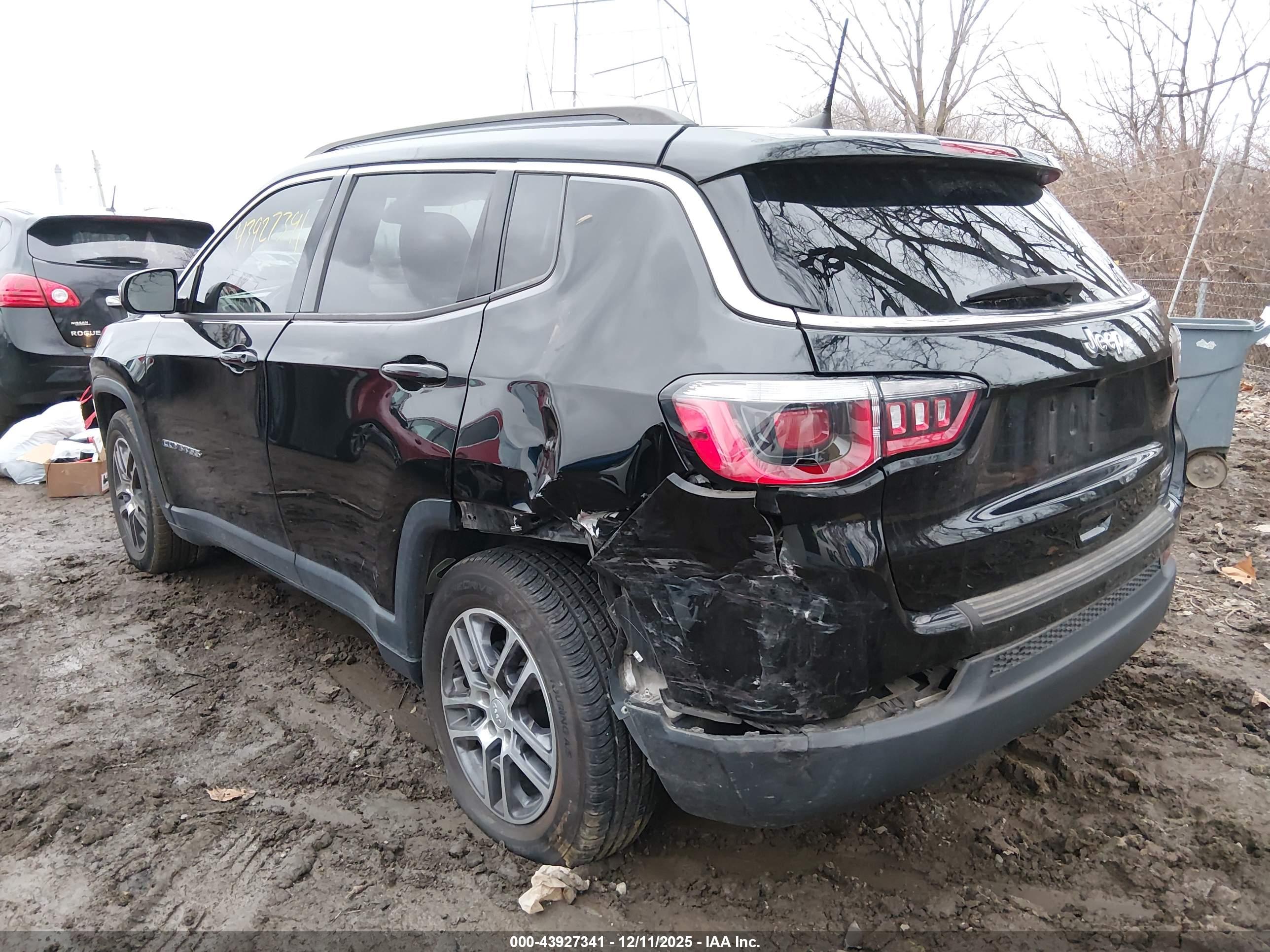 JEEP COMPASS image 6