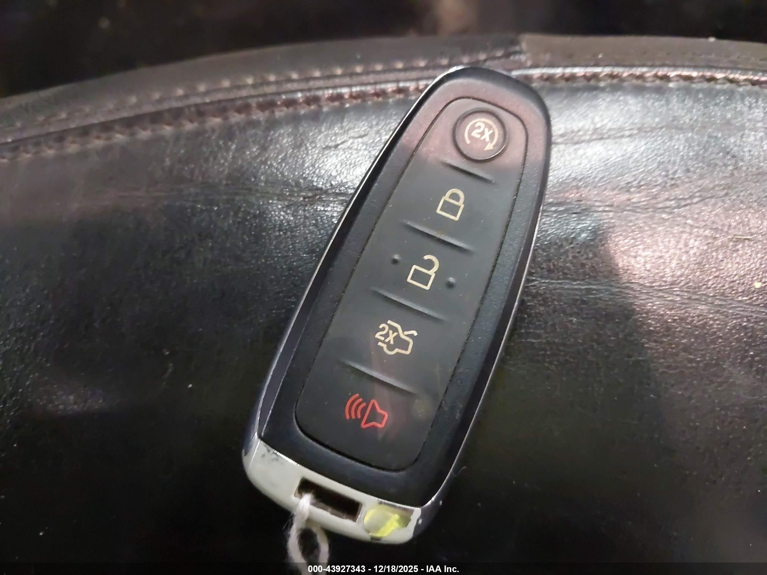 LINCOLN MKX image 11