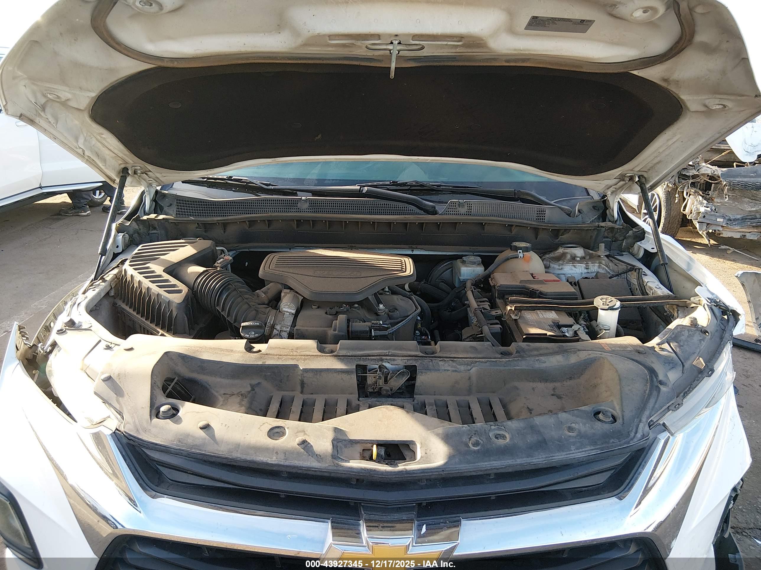 CHEVROLET BLAZER image 10