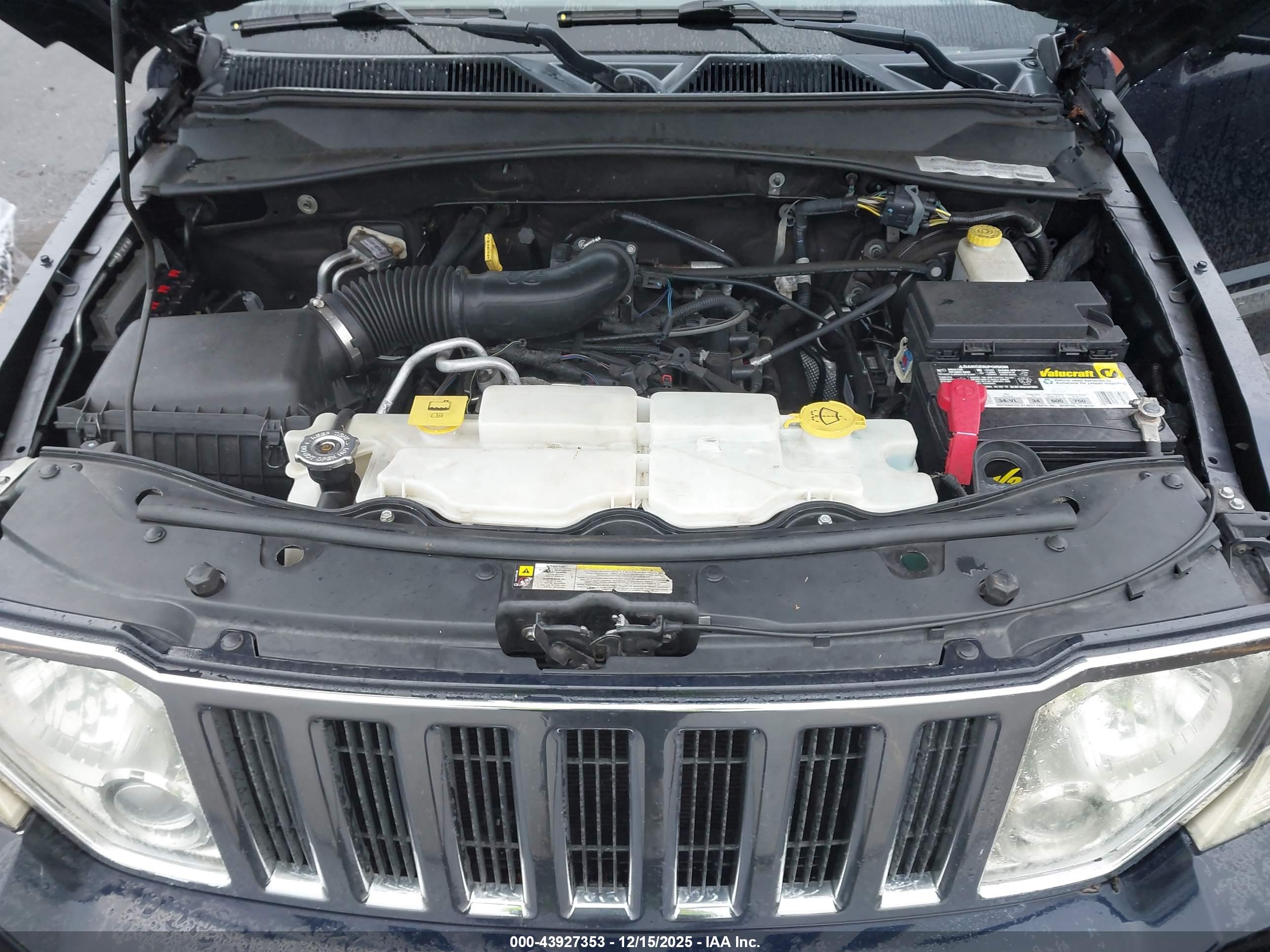 JEEP LIBERTY image 10