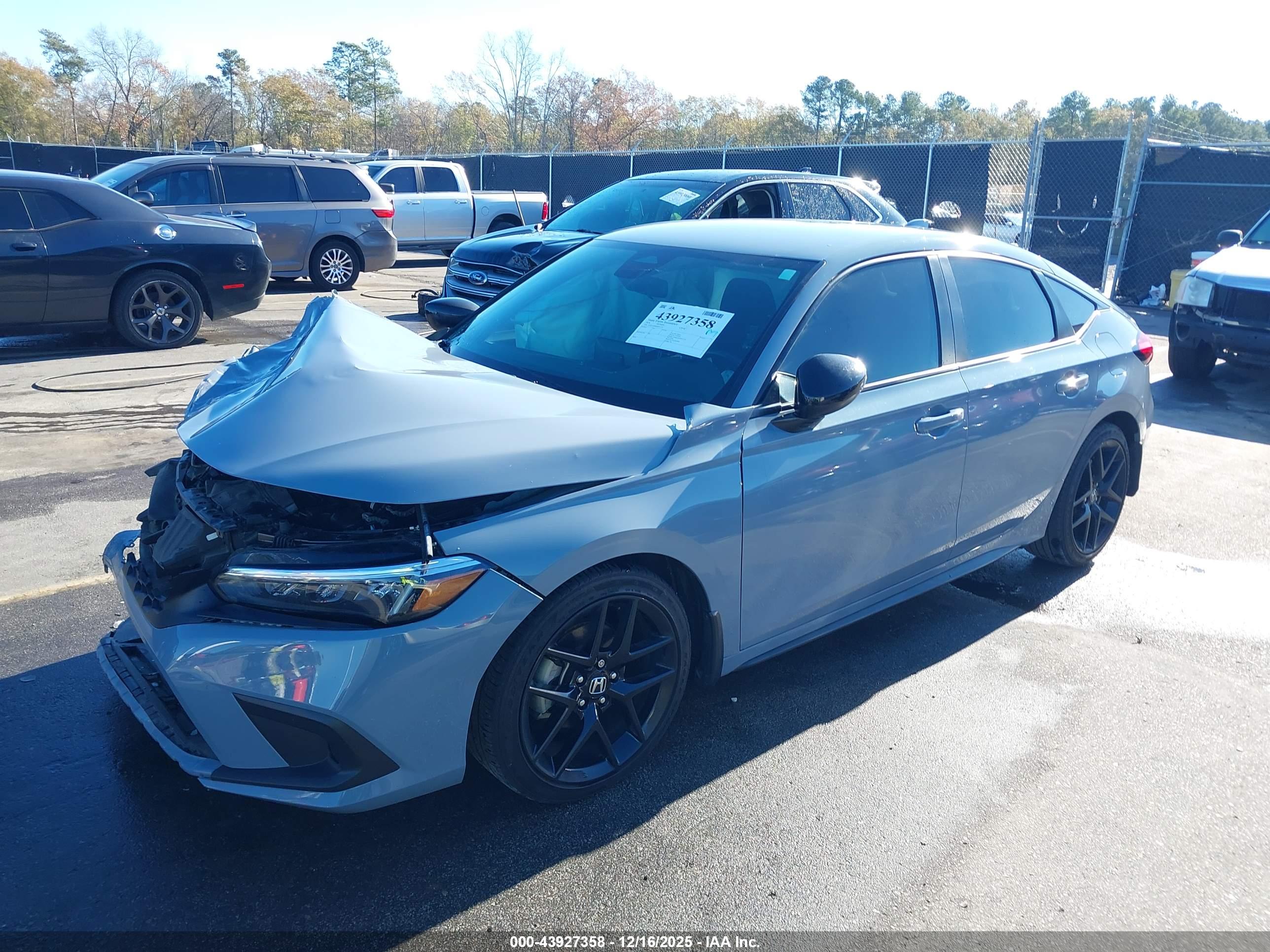 HONDA CIVIC image 2