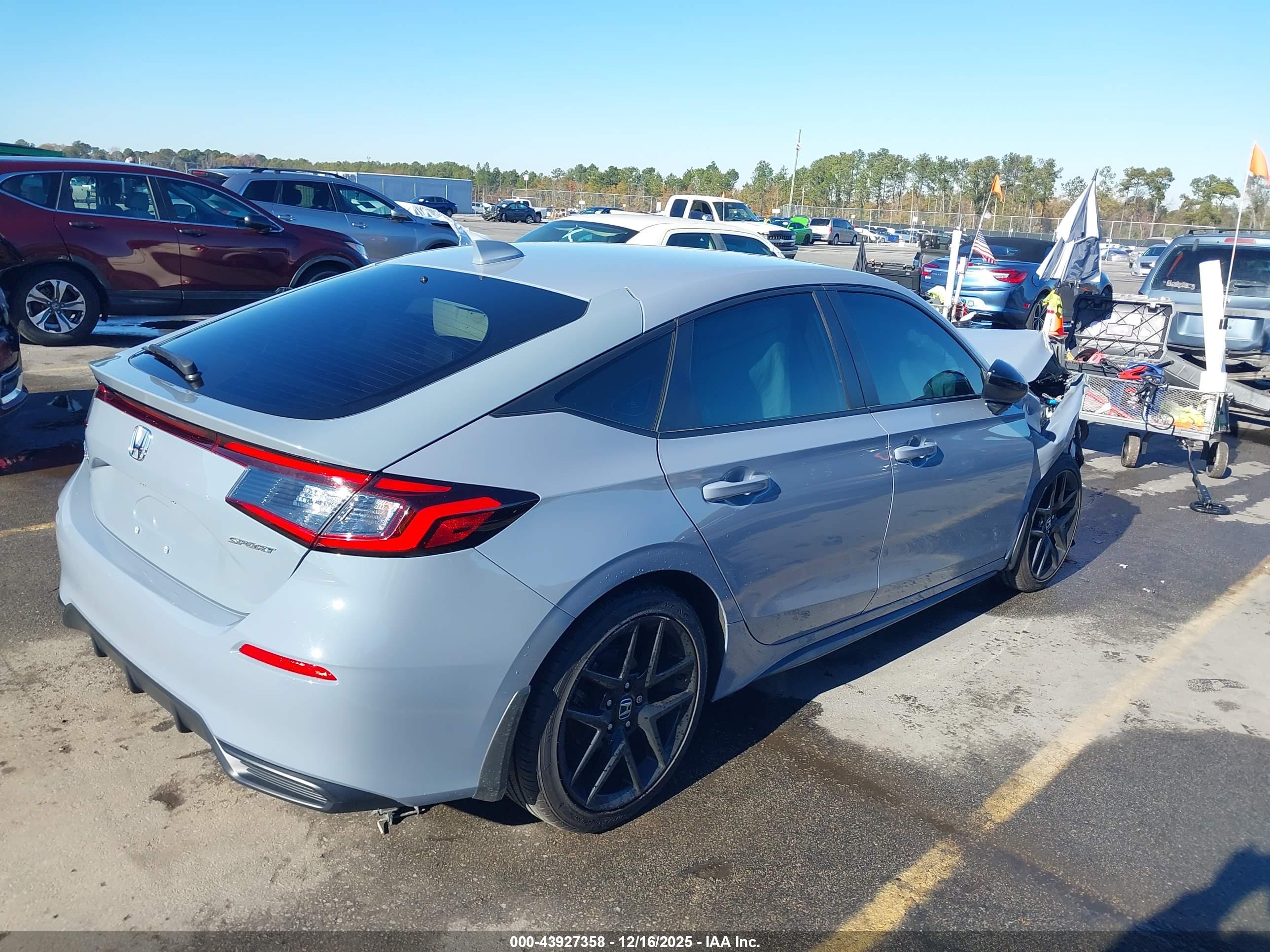HONDA CIVIC image 4