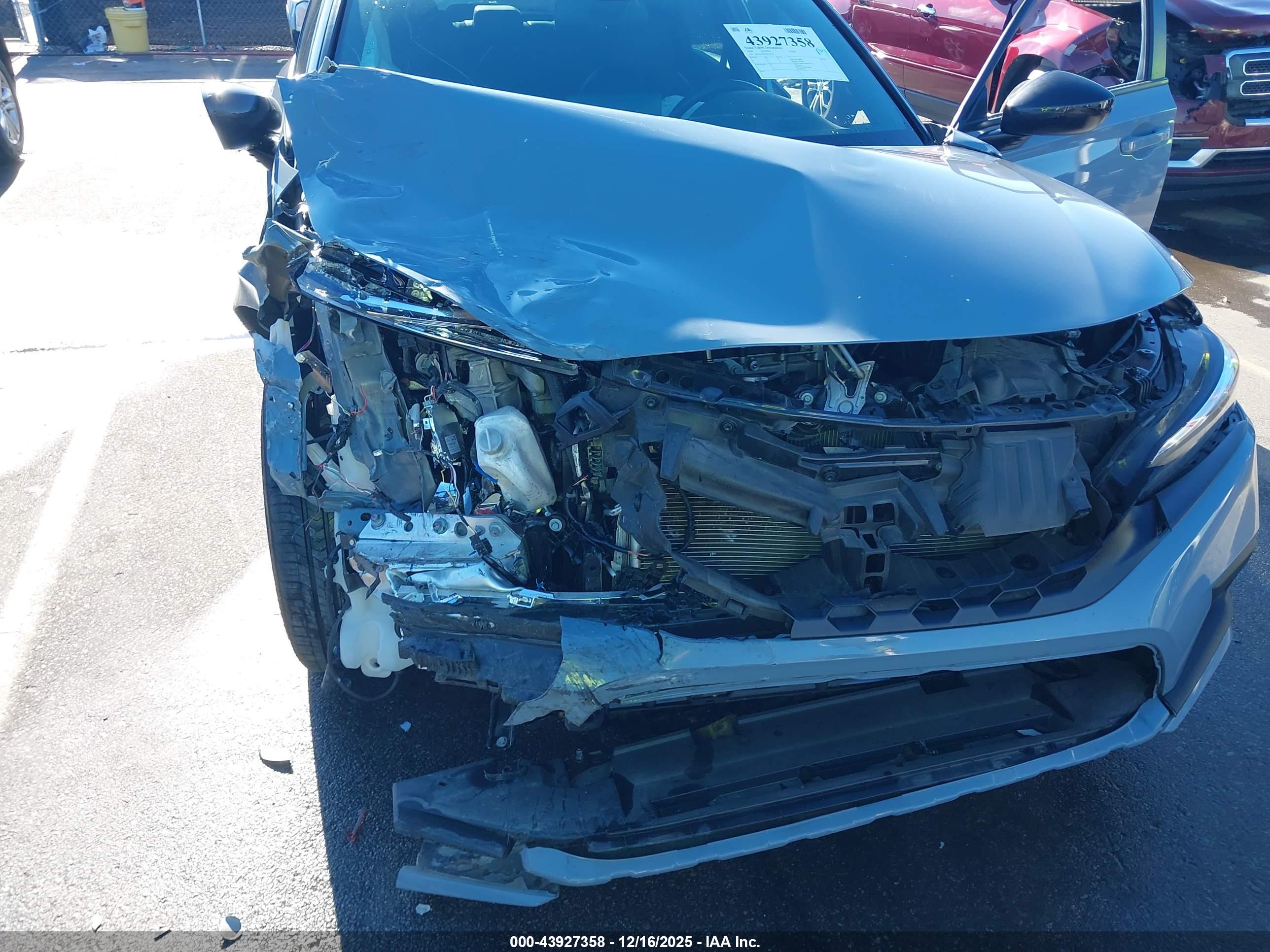 HONDA CIVIC image 6