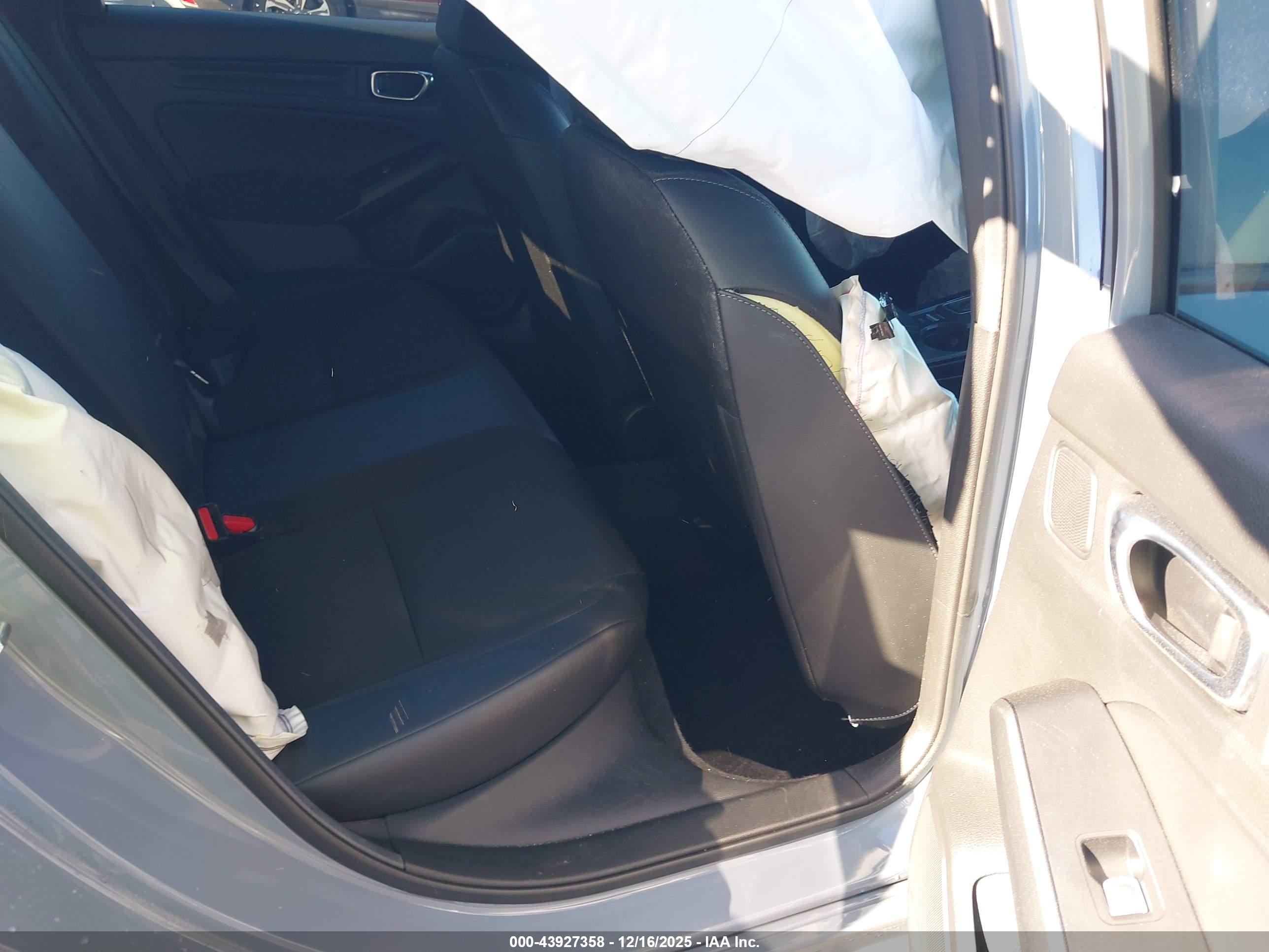 HONDA CIVIC image 8