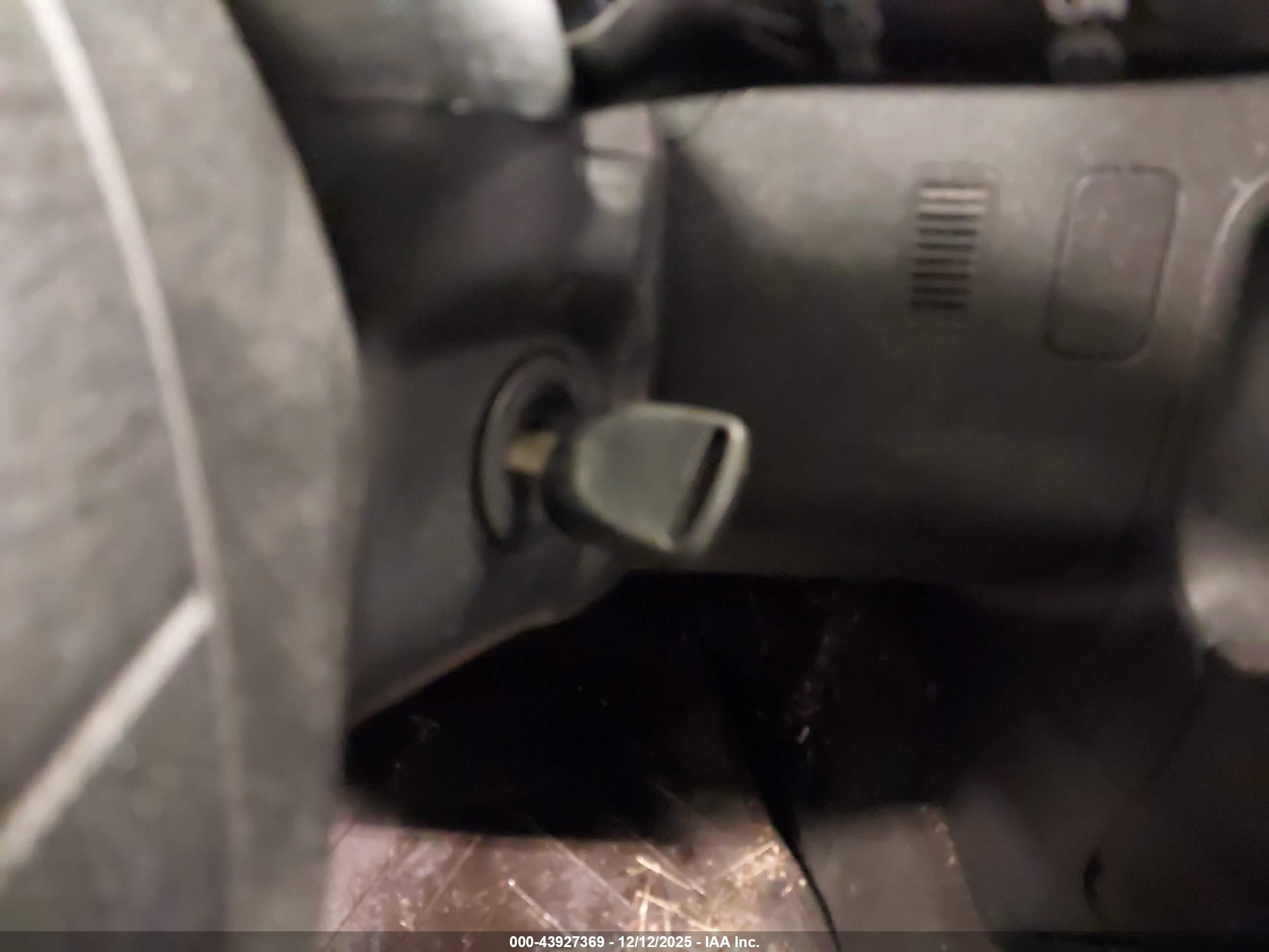 HONDA CR-V image 11
