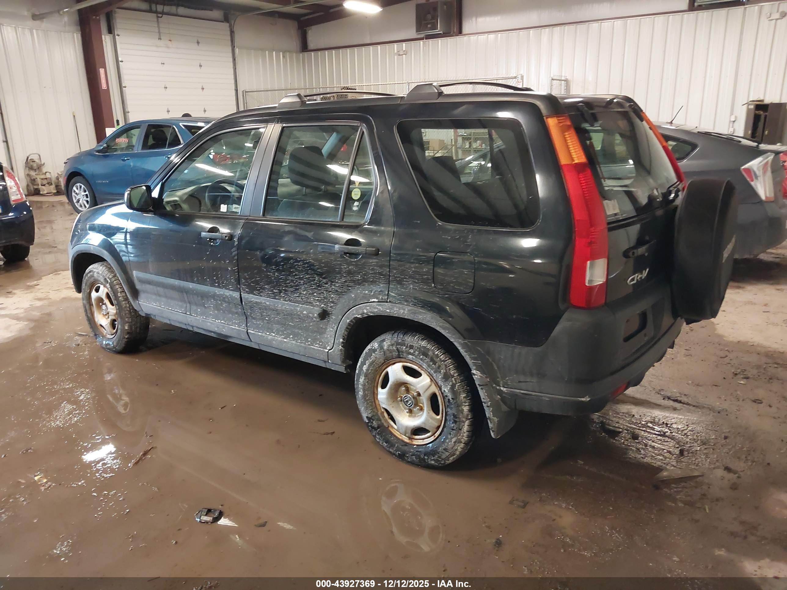 HONDA CR-V image 3