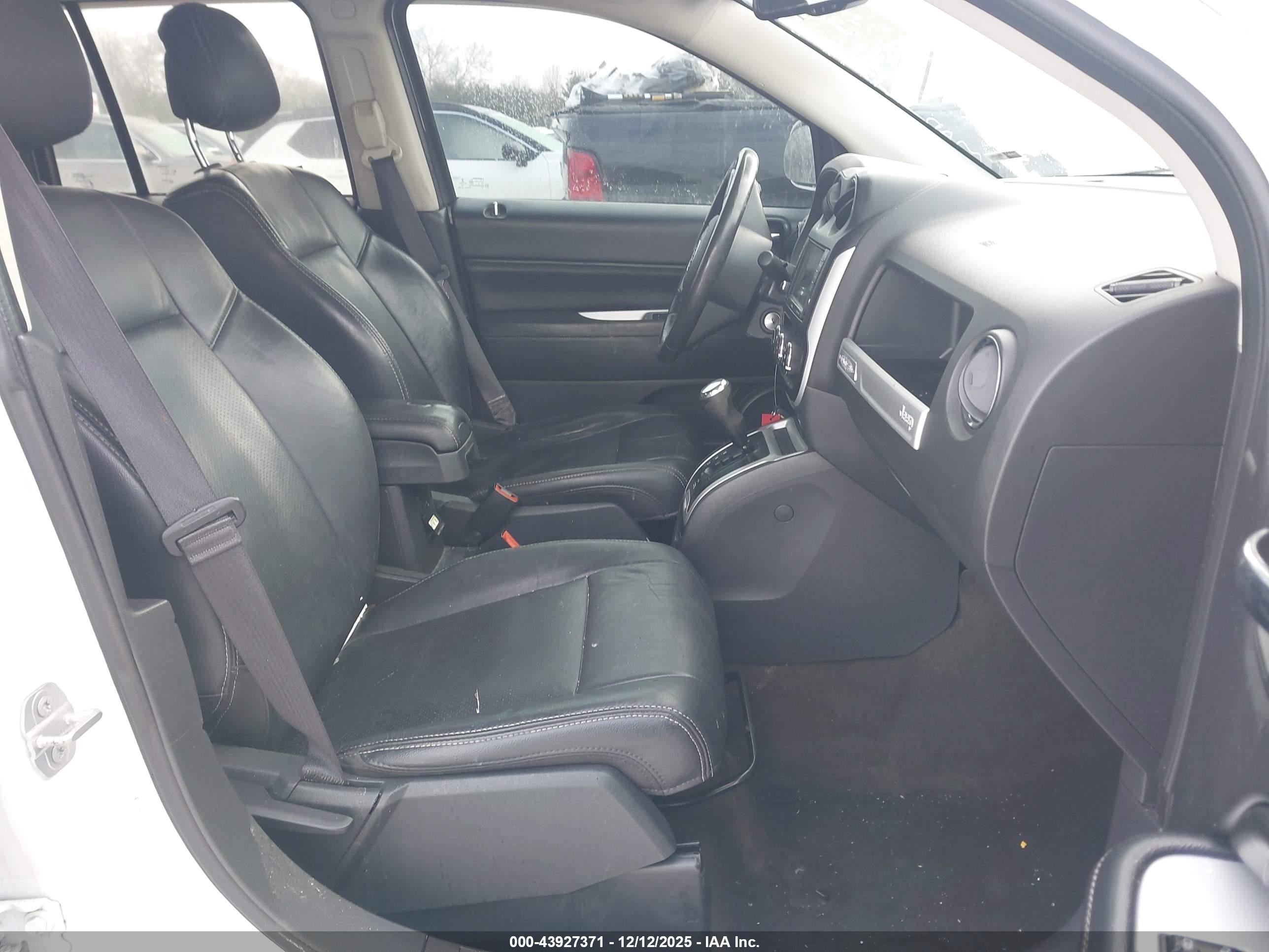 JEEP COMPASS image 5