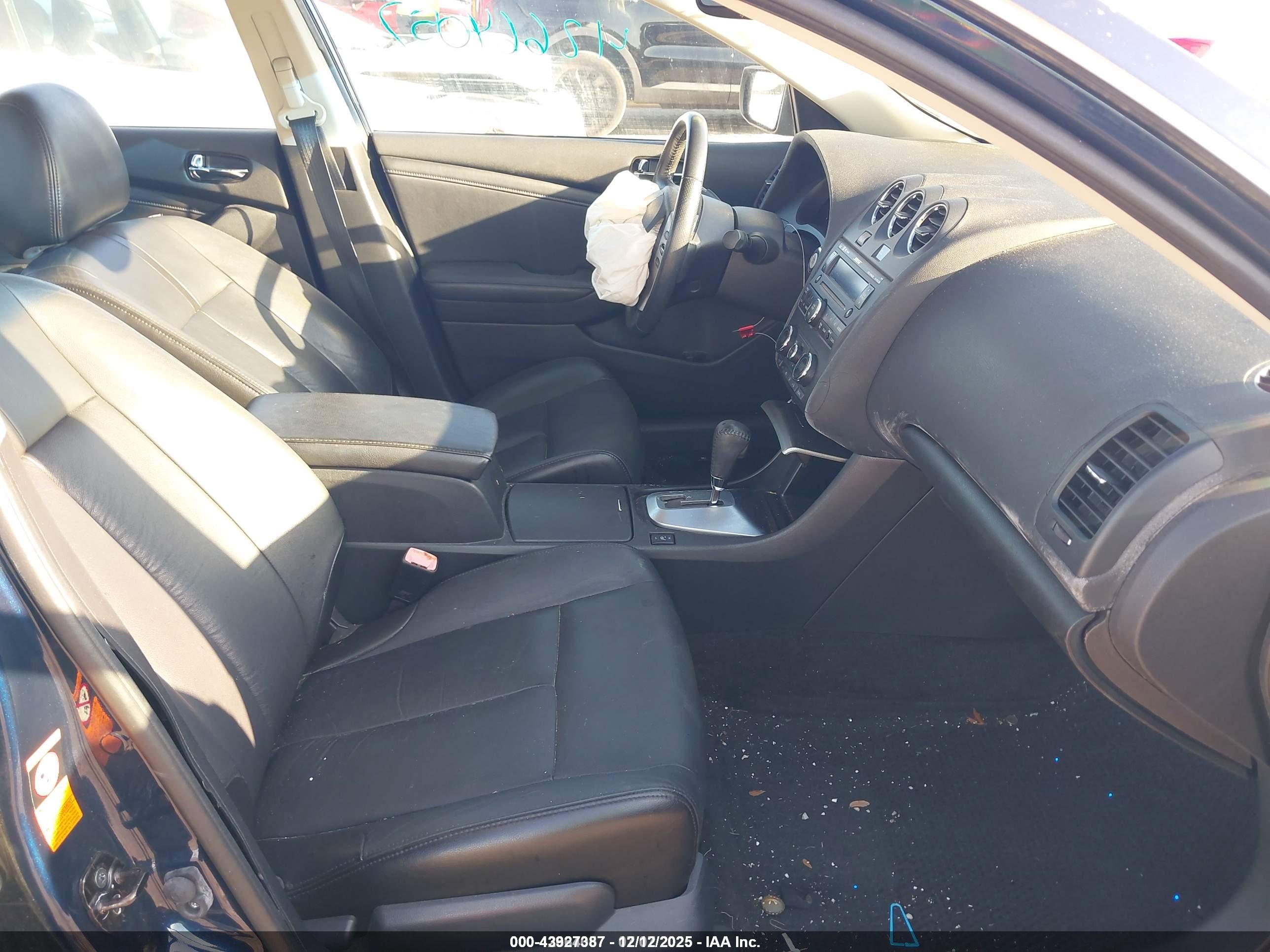 NISSAN ALTIMA image 5