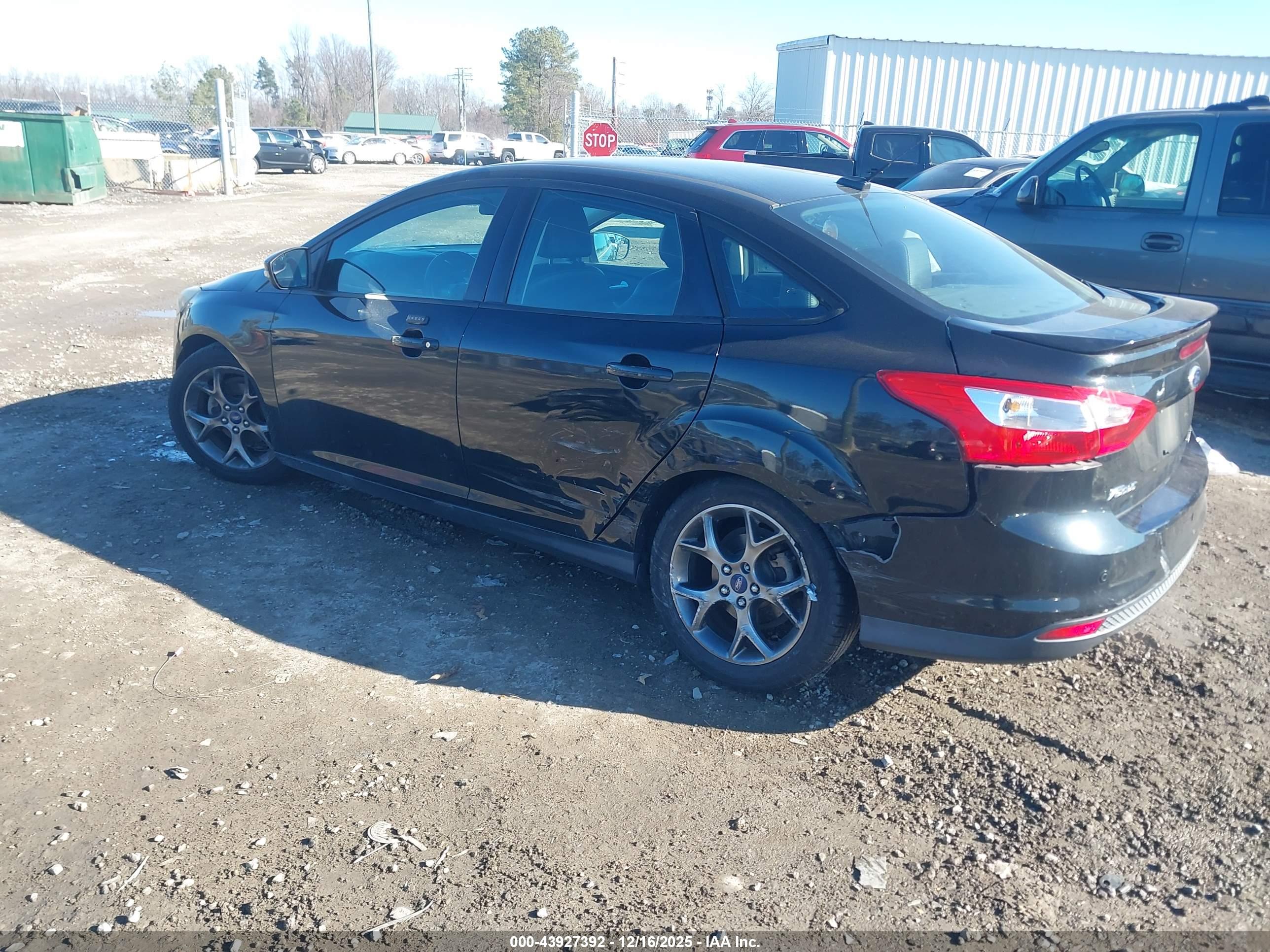 FORD FOCUS image 3