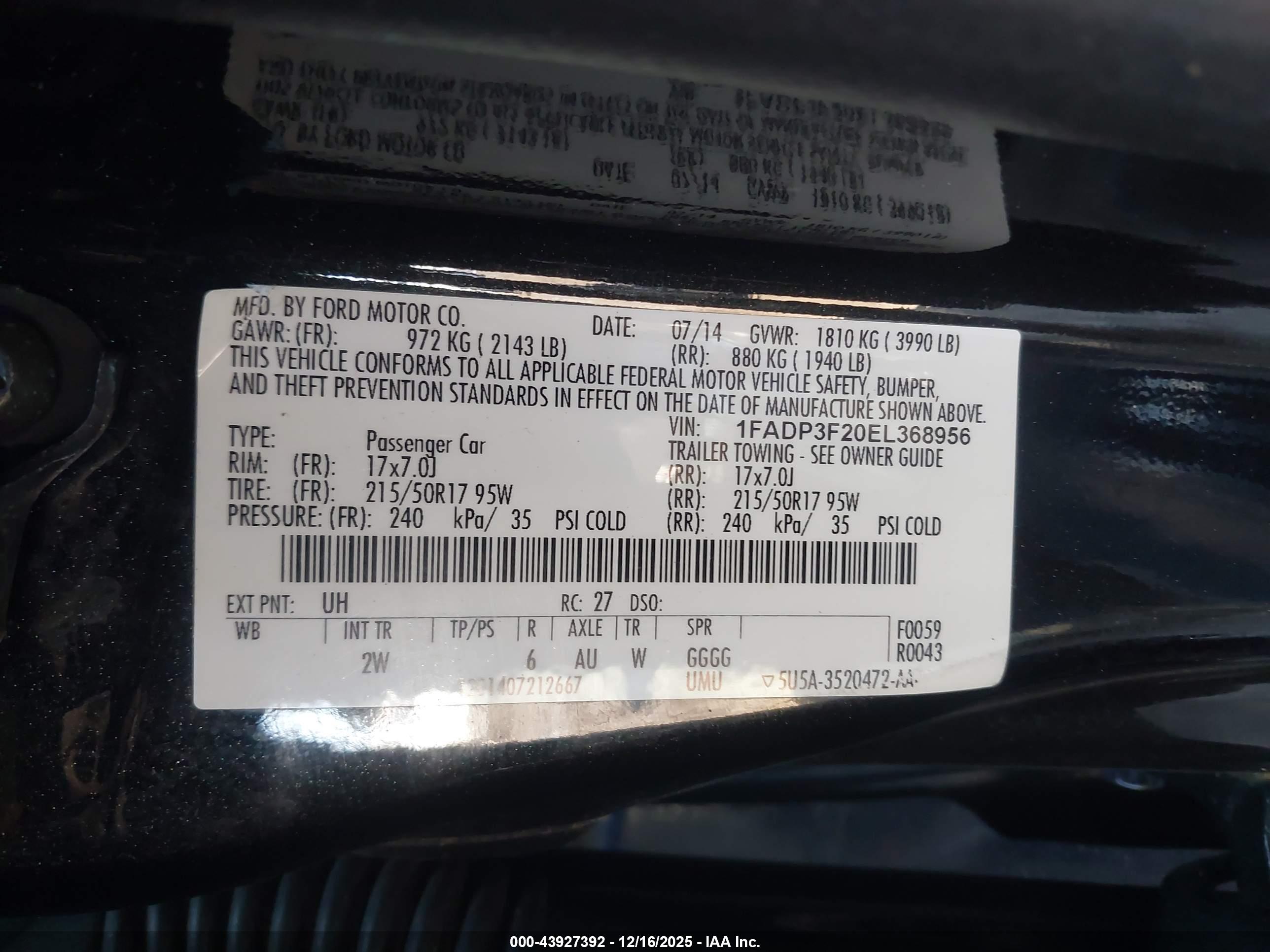 FORD FOCUS image 9
