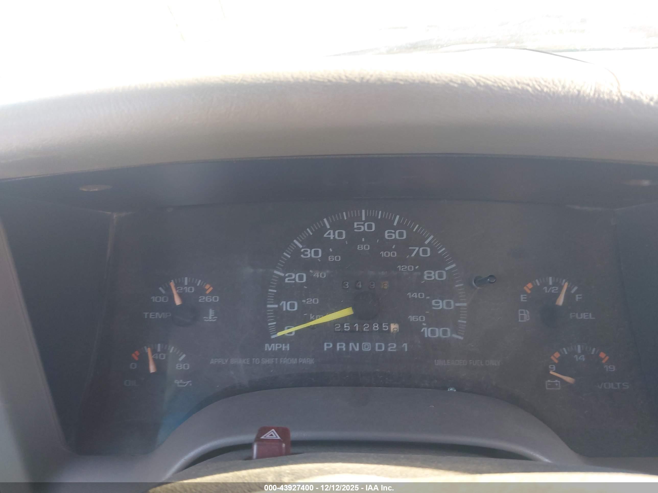 CHEVROLET S-10 image 7