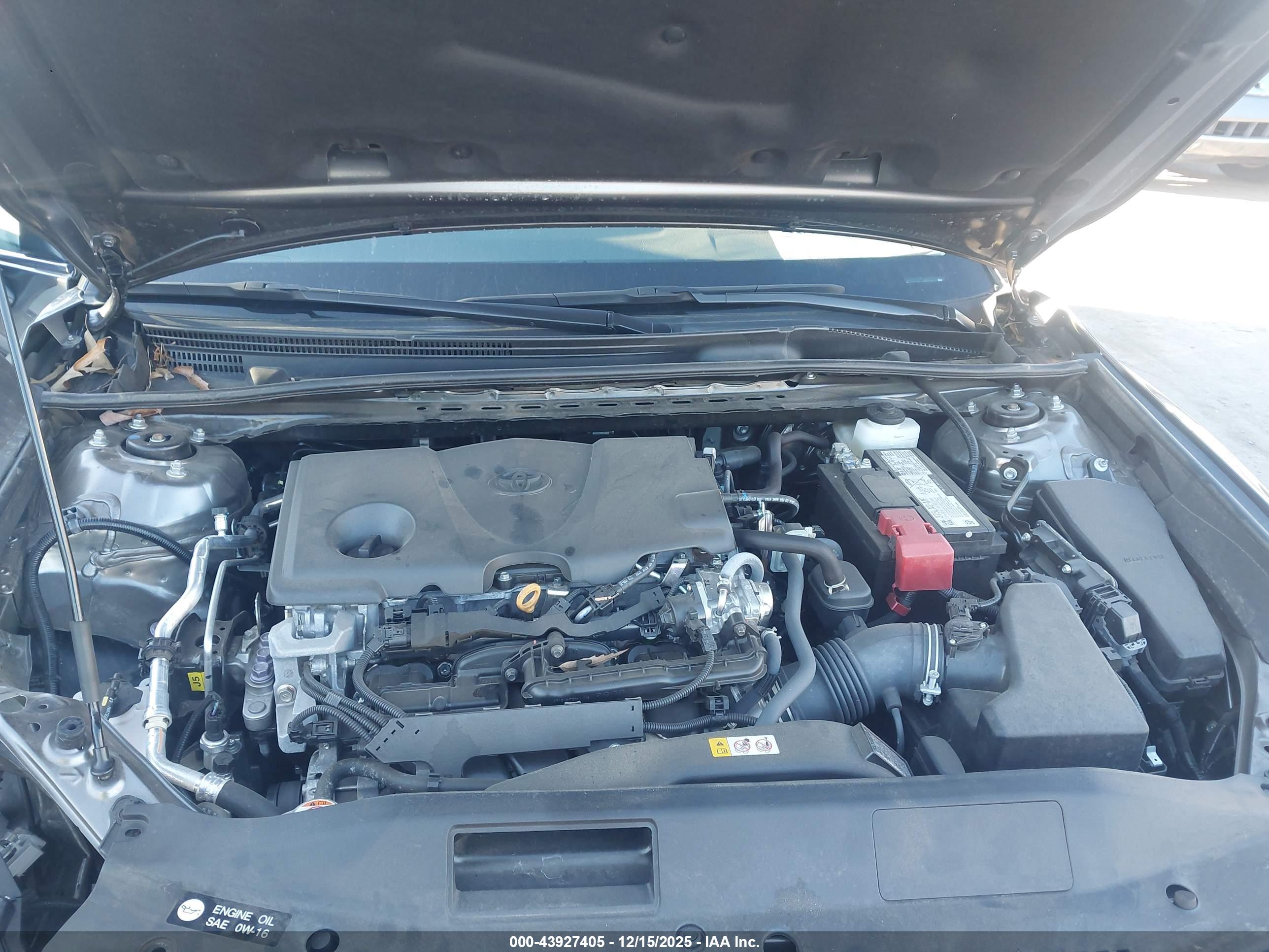 TOYOTA CAMRY image 10