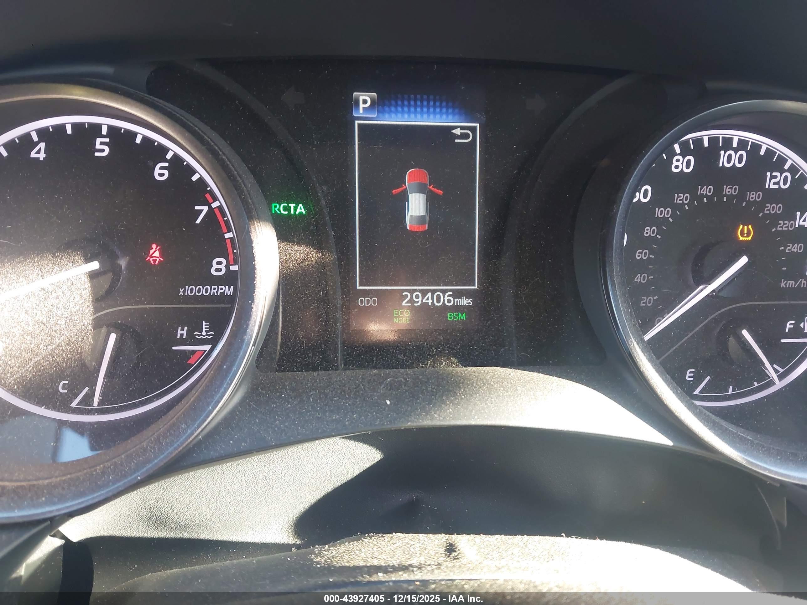 TOYOTA CAMRY image 7