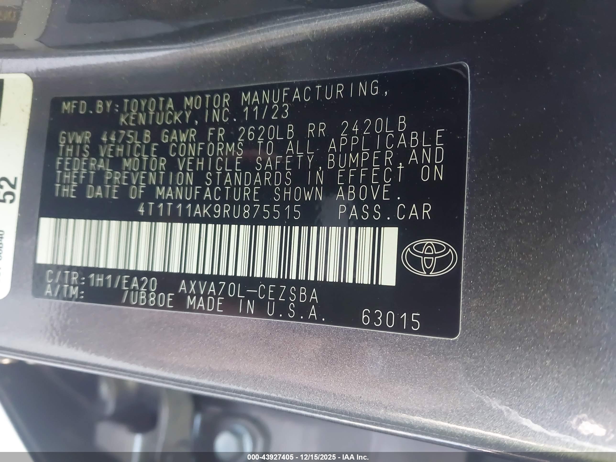 TOYOTA CAMRY image 9