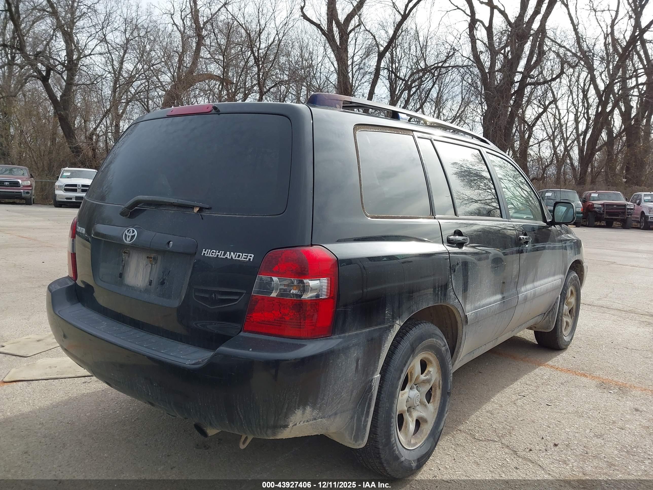 TOYOTA HIGHLANDER image 4